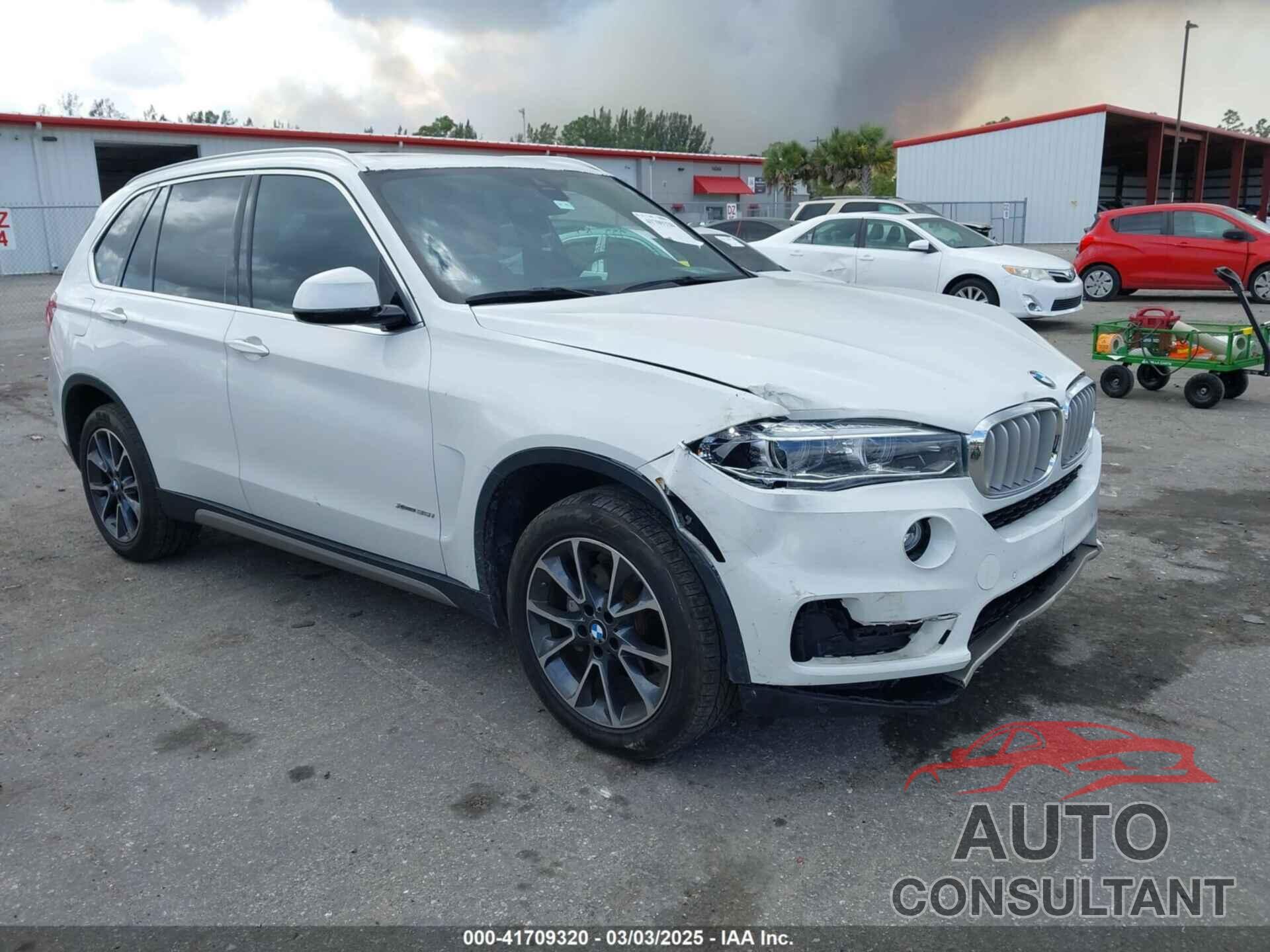 BMW X5 2018 - 5UXKR0C54JL070993