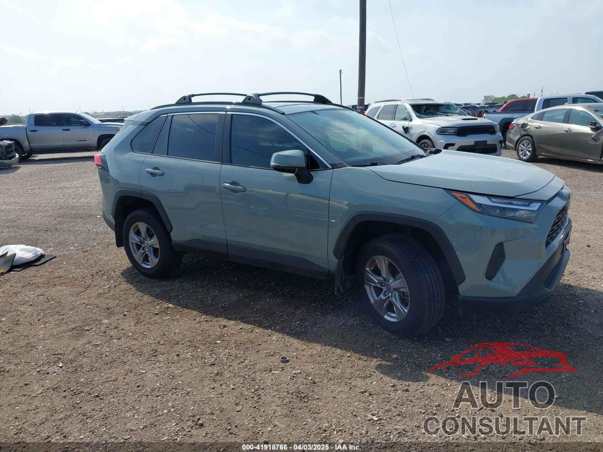 TOYOTA RAV4 2022 - 2T3W1RFV4NW185624