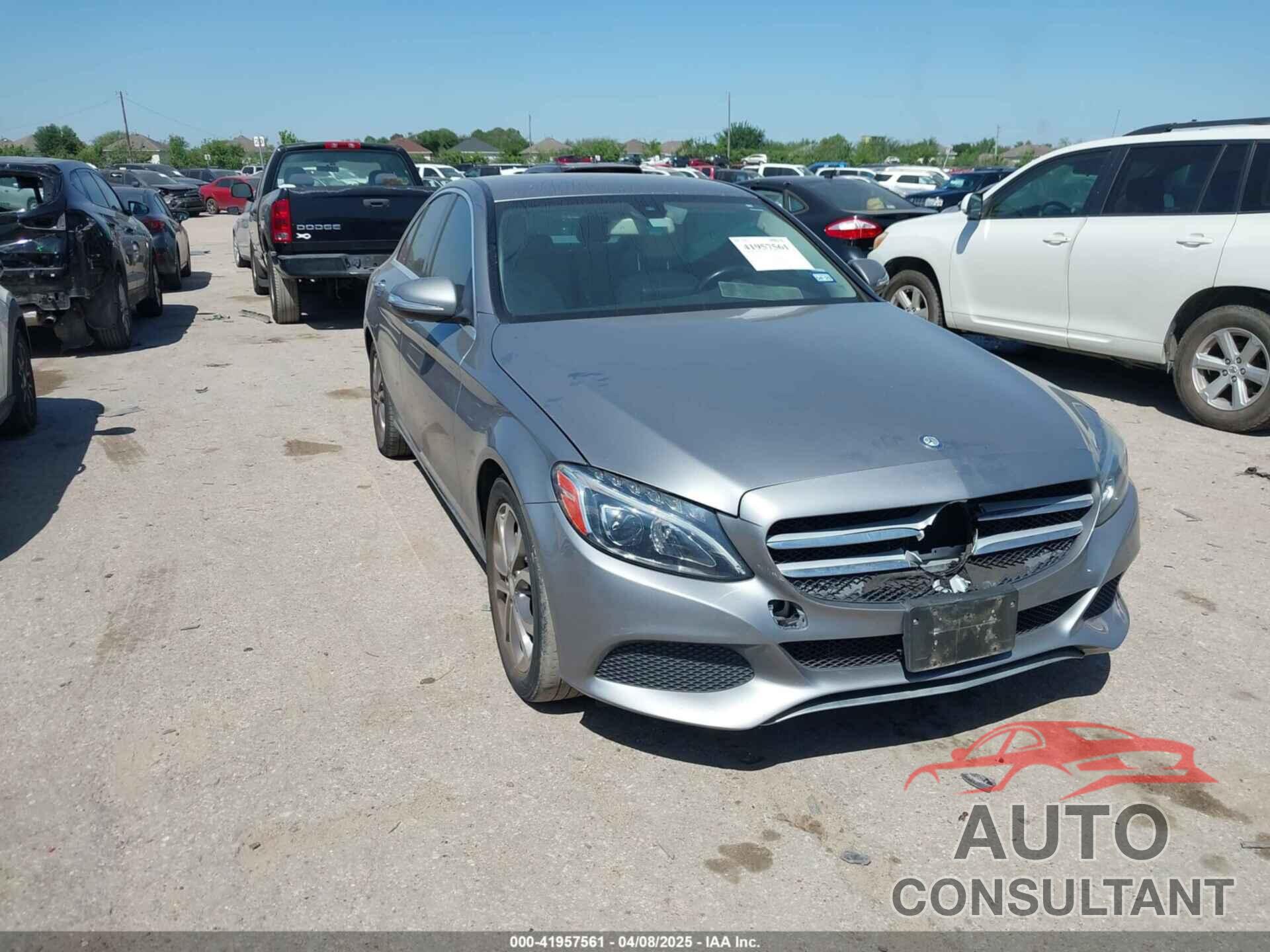 MERCEDES-BENZ C 300 2015 - 55SWF4JB0FU056349