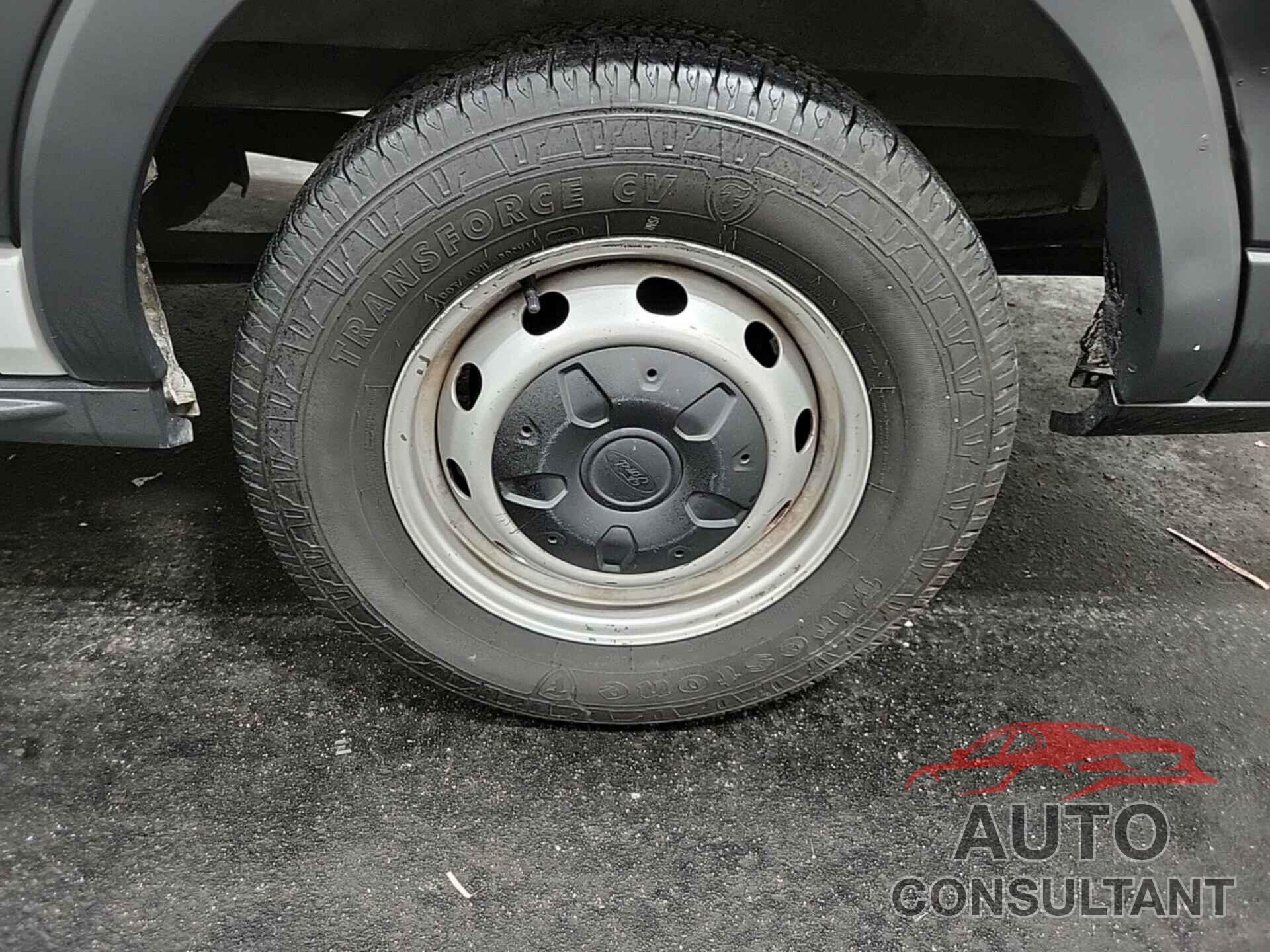 FORD TRANSIT-150 2017 - 1FTYE1YM9HKA82506