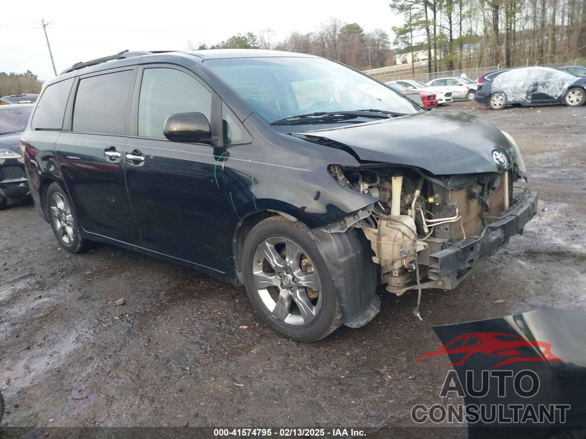 TOYOTA SIENNA 2015 - 5TDXK3DC8FS561633