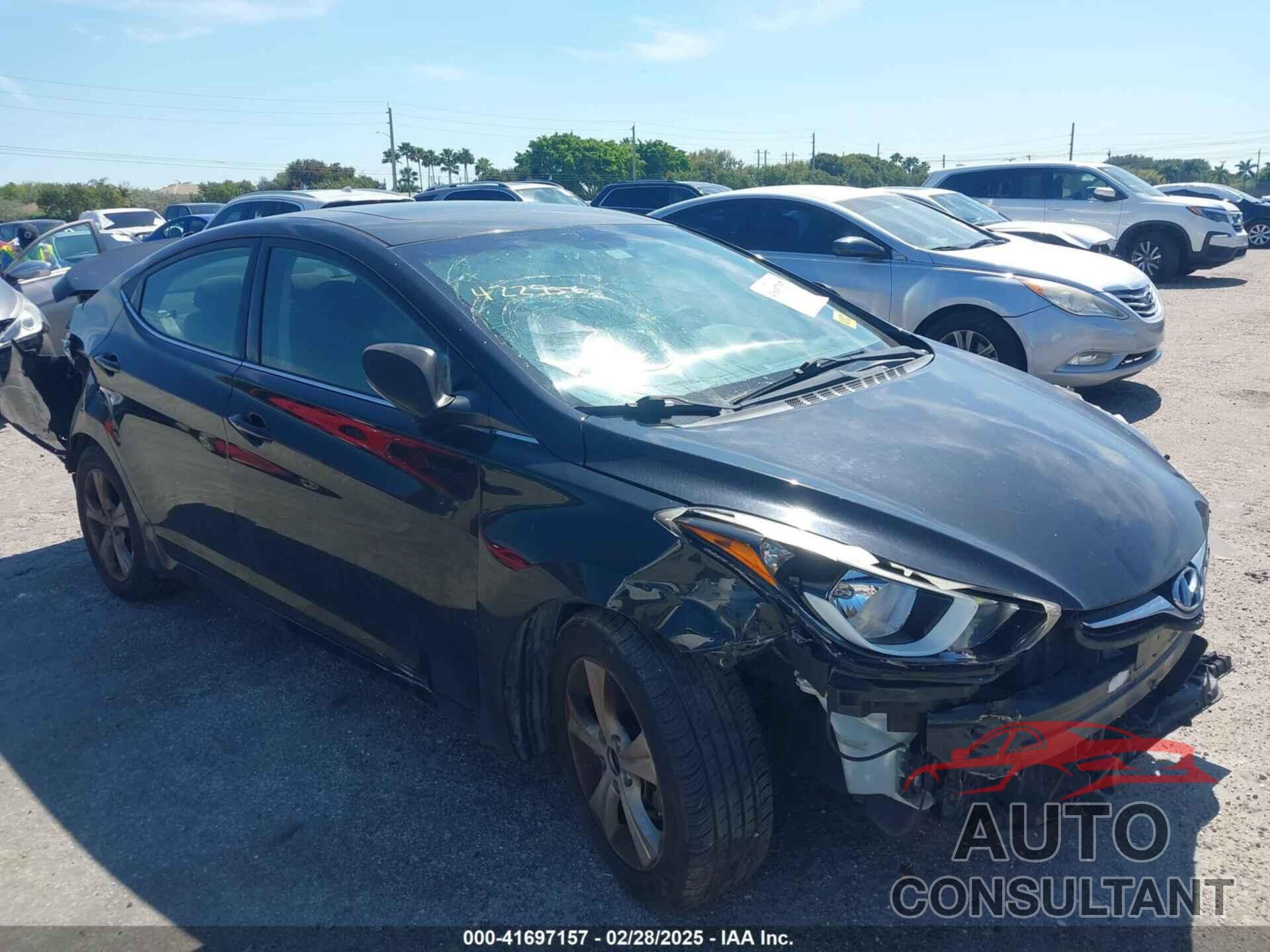 HYUNDAI ELANTRA 2016 - 5NPDH4AE3GH682039