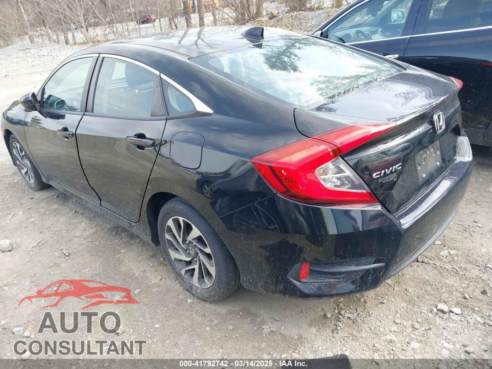 HONDA CIVIC 2017 - 19XFC2F70HE036193
