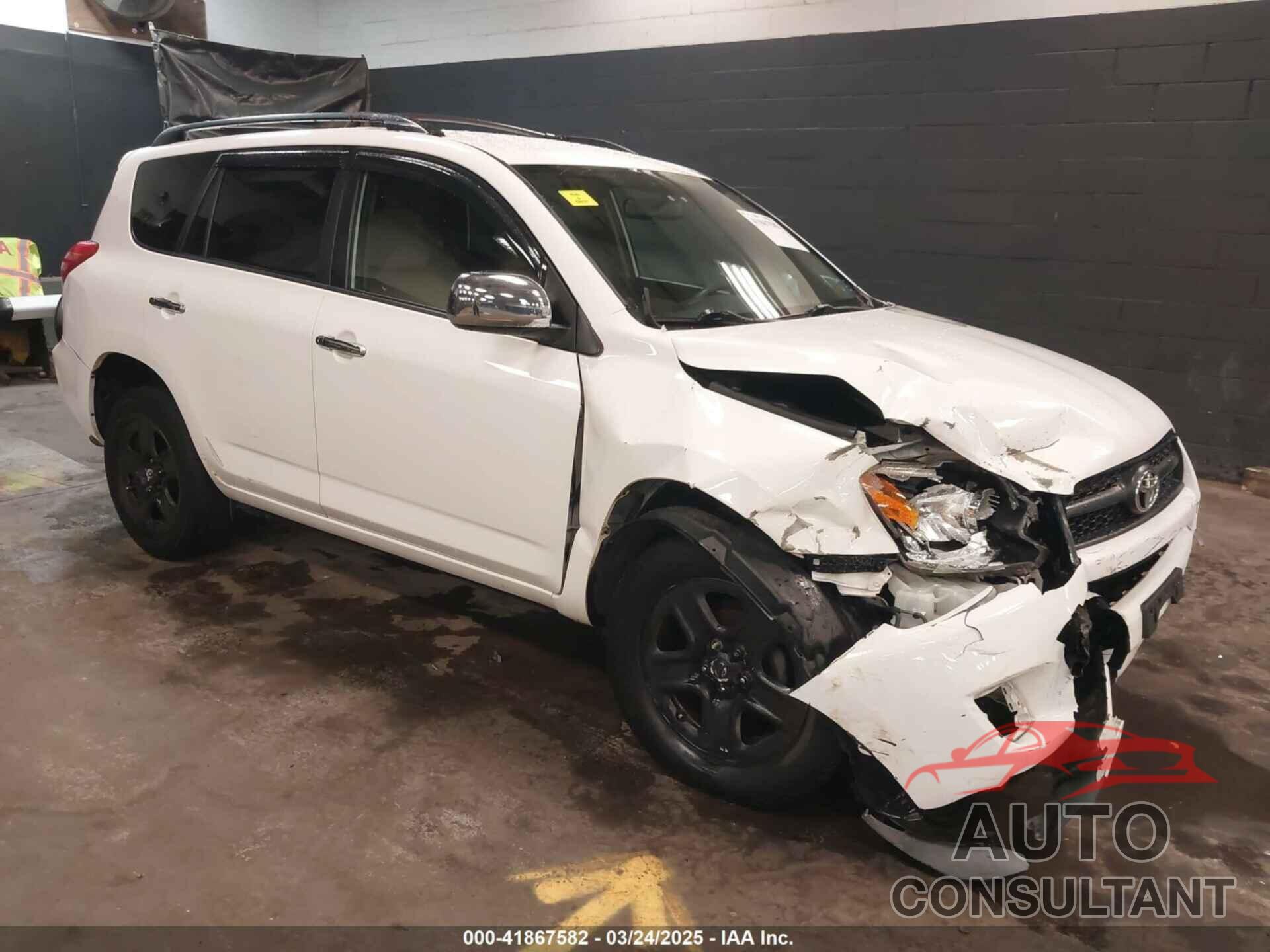 TOYOTA RAV4 2010 - JTMZF4DV7A5022763