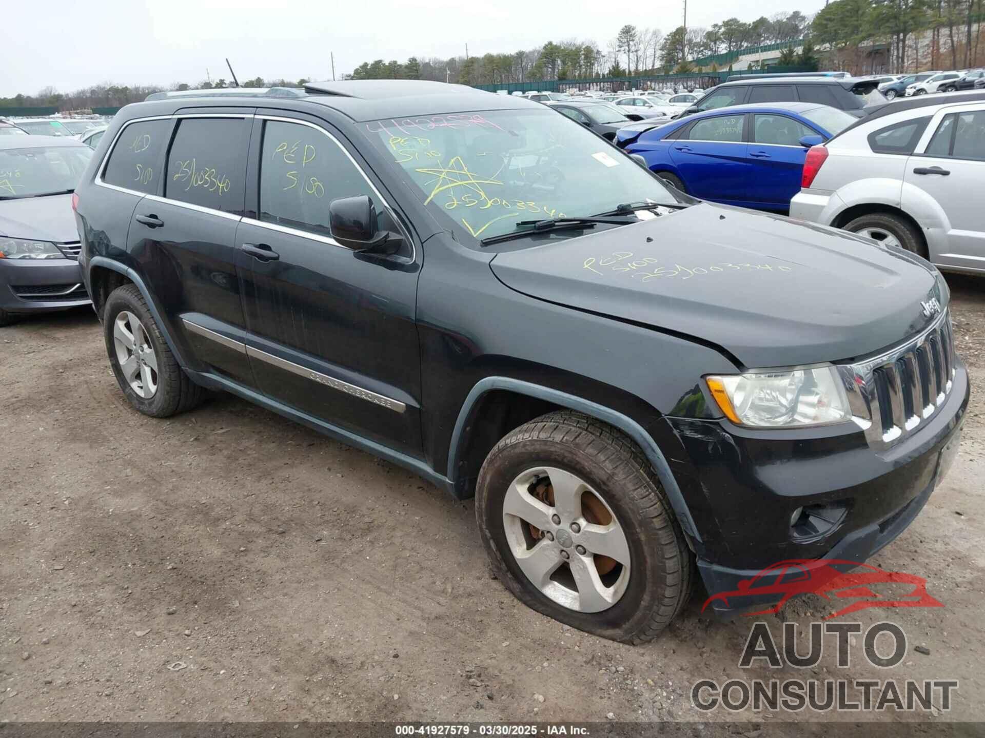 JEEP GRAND CHEROKEE 2011 - 1J4RR4GG5BC641082