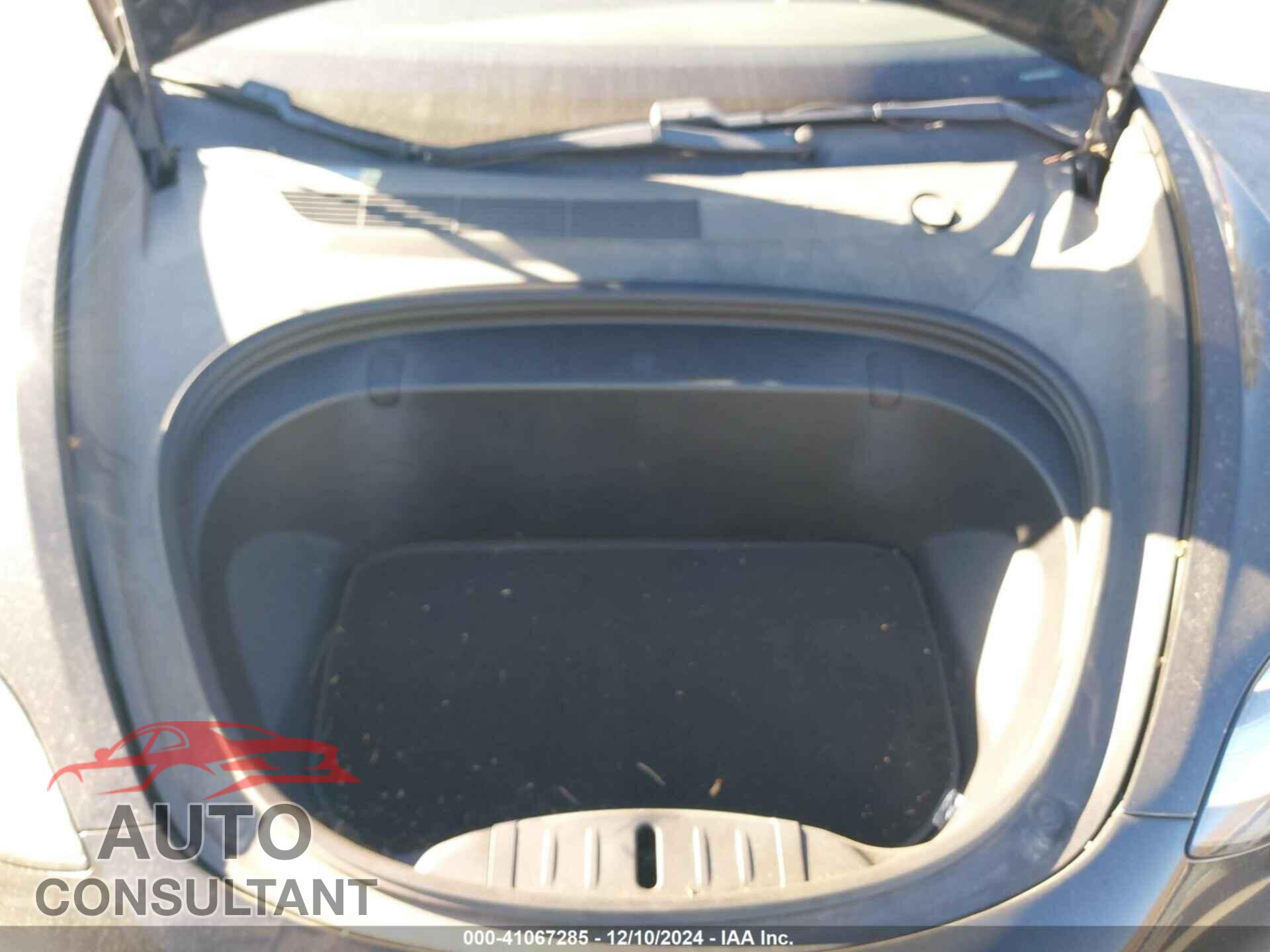 TESLA MODEL 3 2018 - 5YJ3E1EA8JF045213