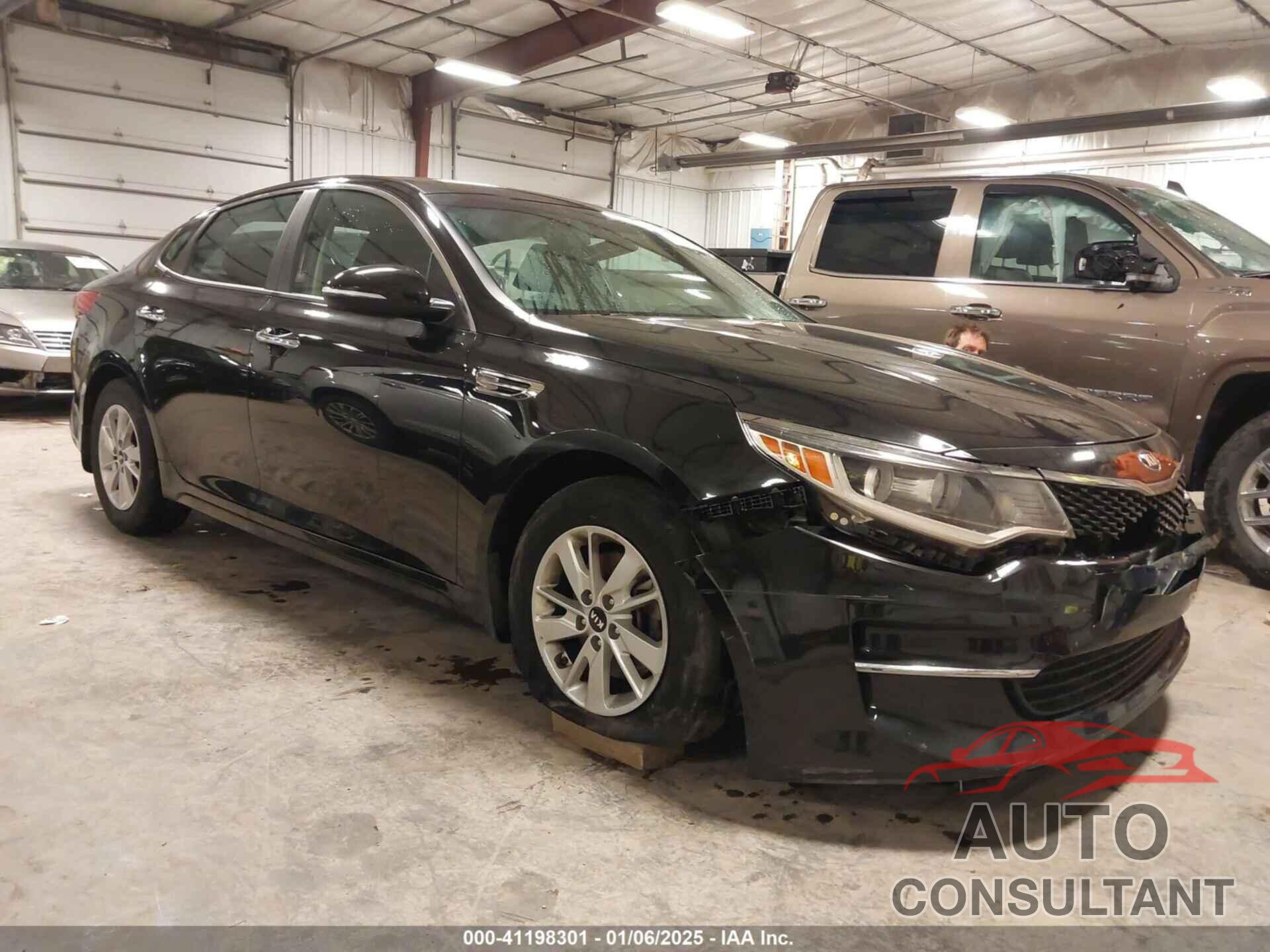 KIA OPTIMA 2017 - KNAGT4L33H5150909