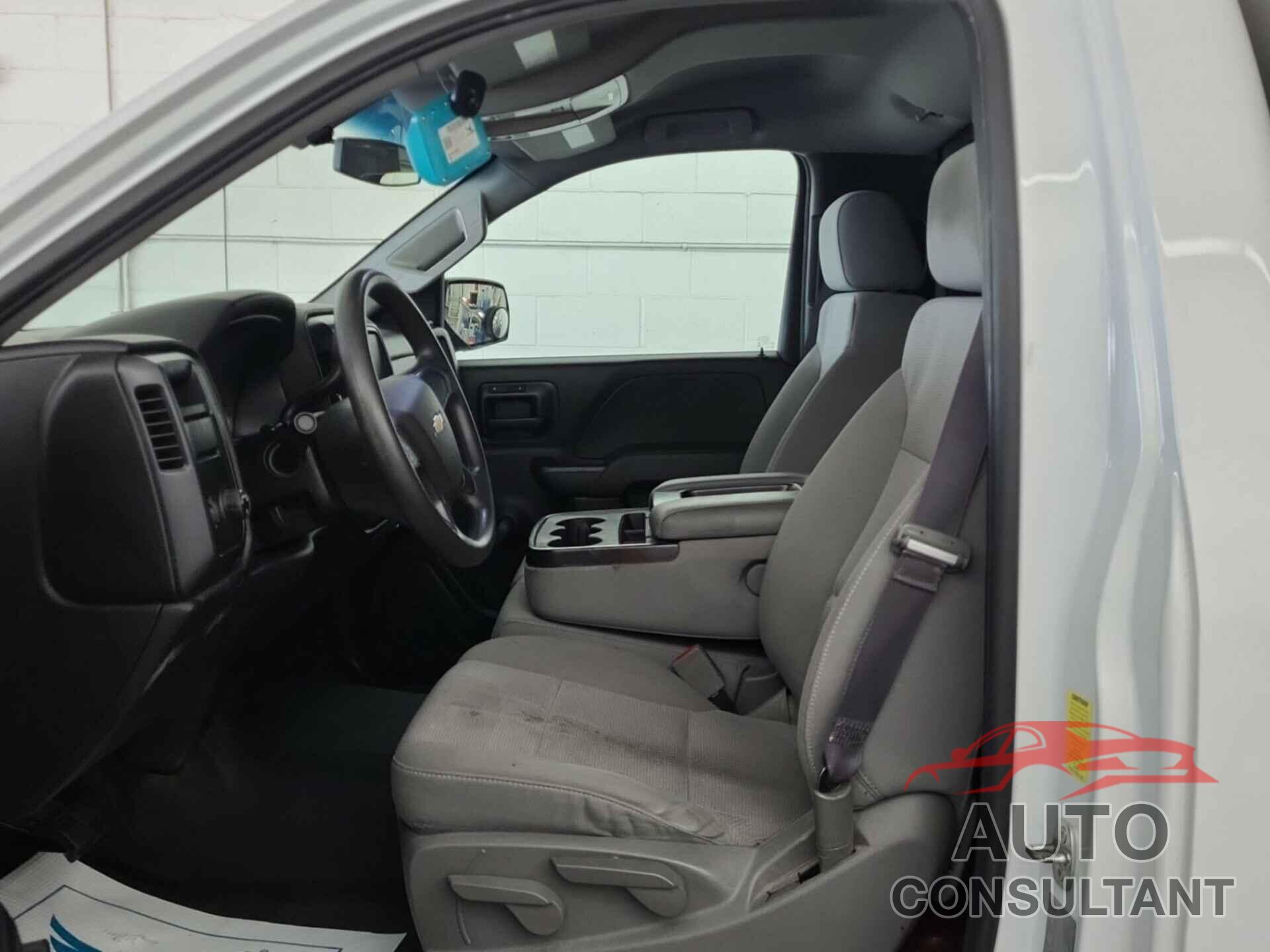 CHEVROLET SILVERADO 2017 - 1GCNCNEC6HZ107817
