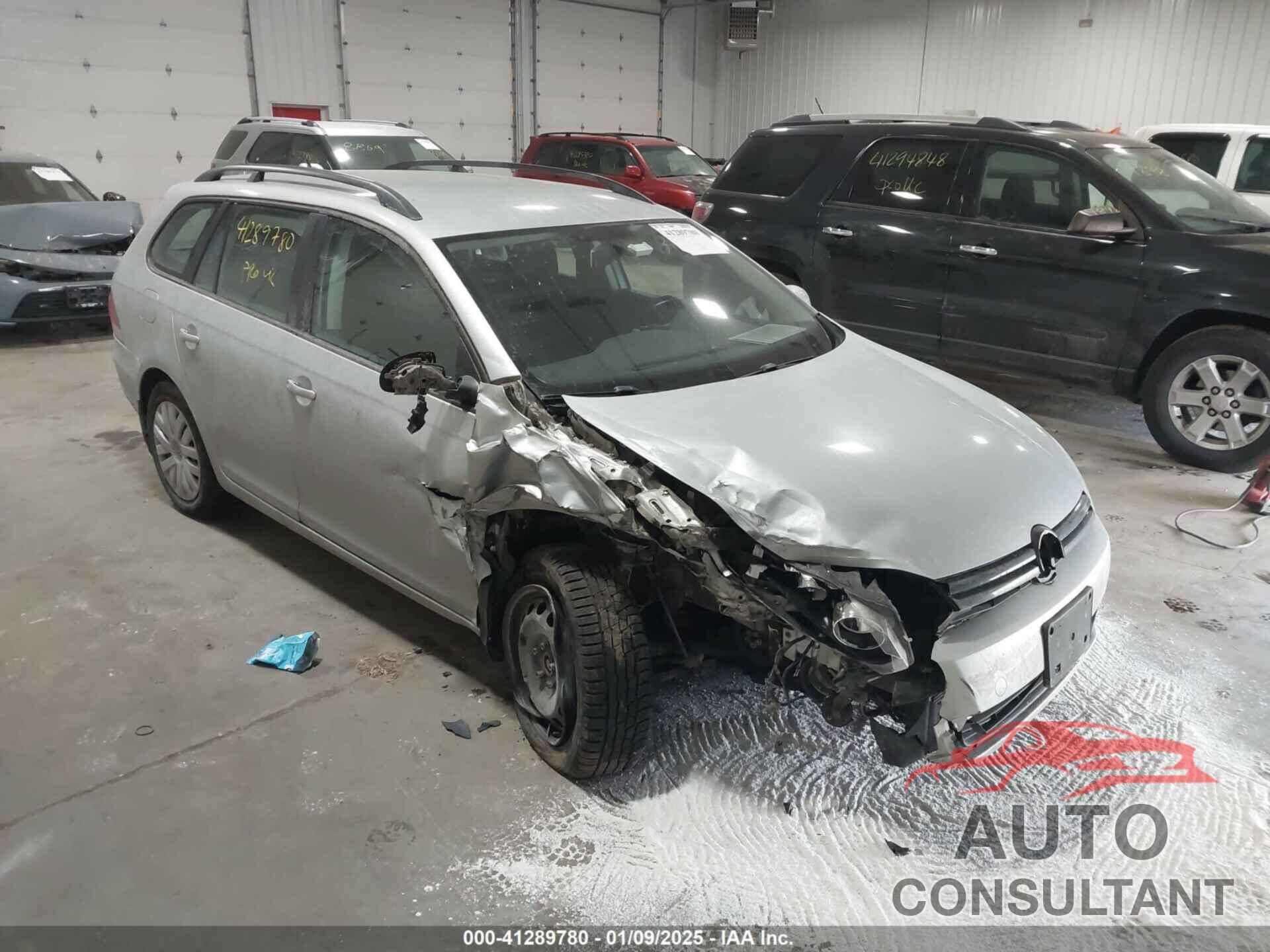 VOLKSWAGEN JETTA SPORTWAGEN 2013 - 3VWPP7AJXDM671170