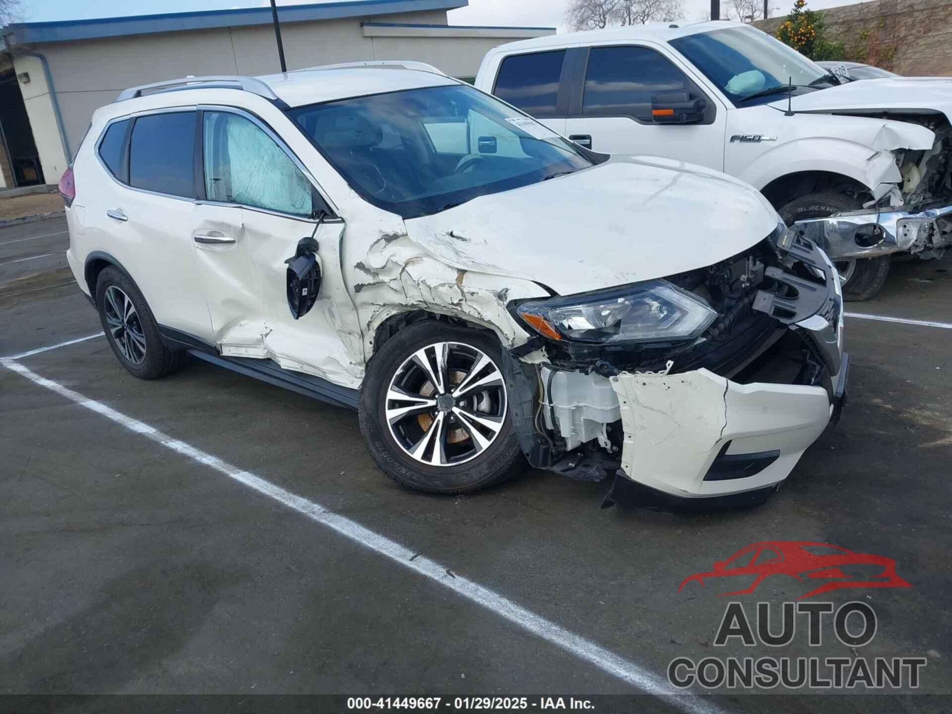 NISSAN ROGUE 2019 - JN8AT2MT6KW265473