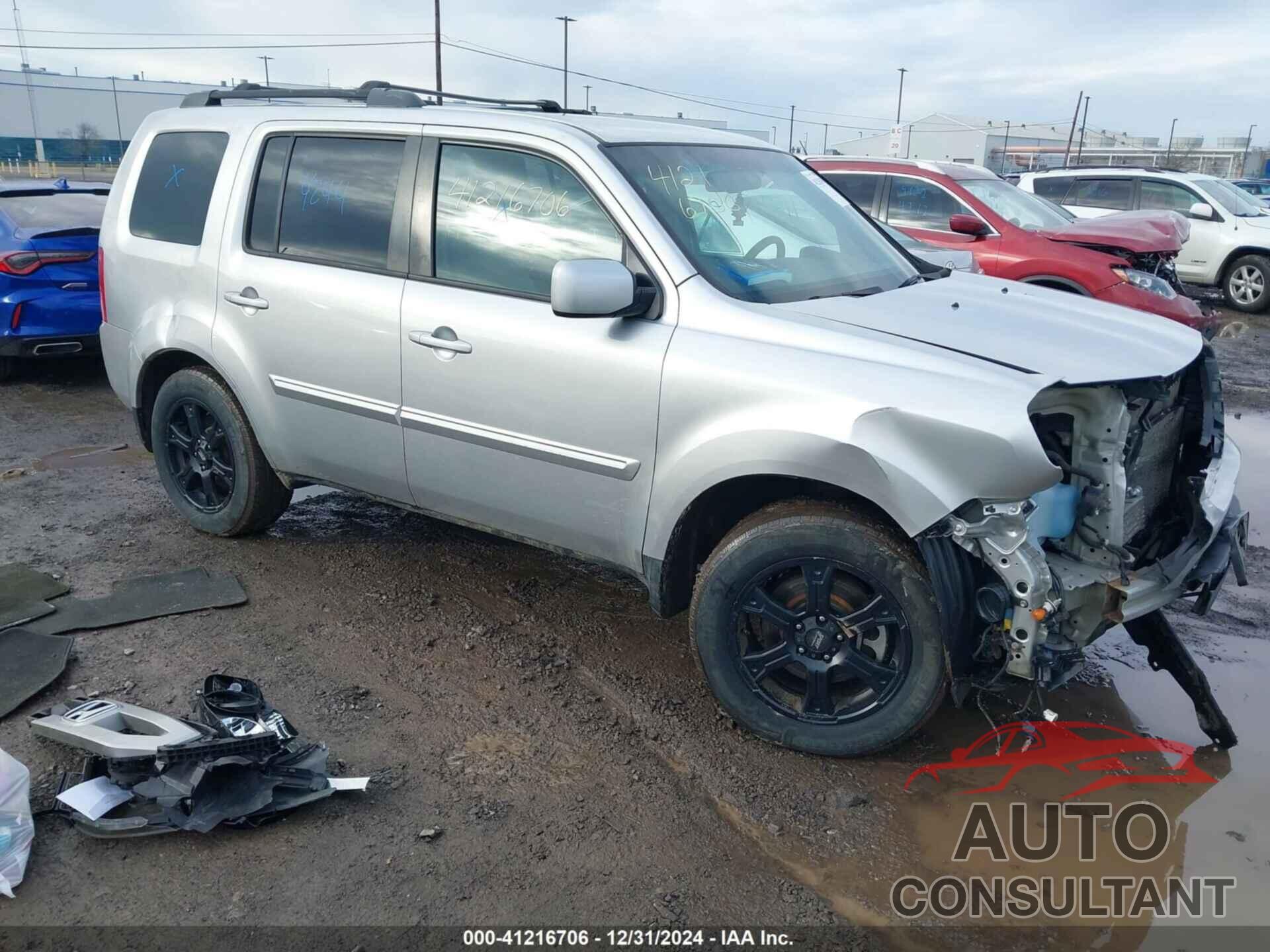 HONDA PILOT 2011 - 5FNYF4H48BB034451