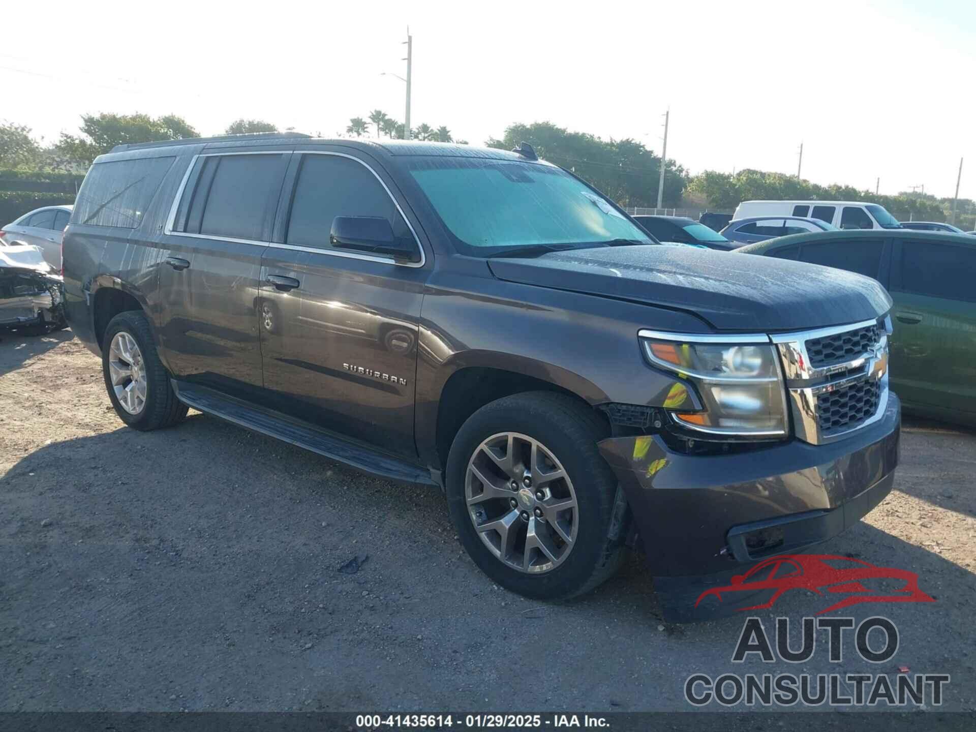 CHEVROLET SUBURBAN 2016 - 1GNSCHKC4GR204254