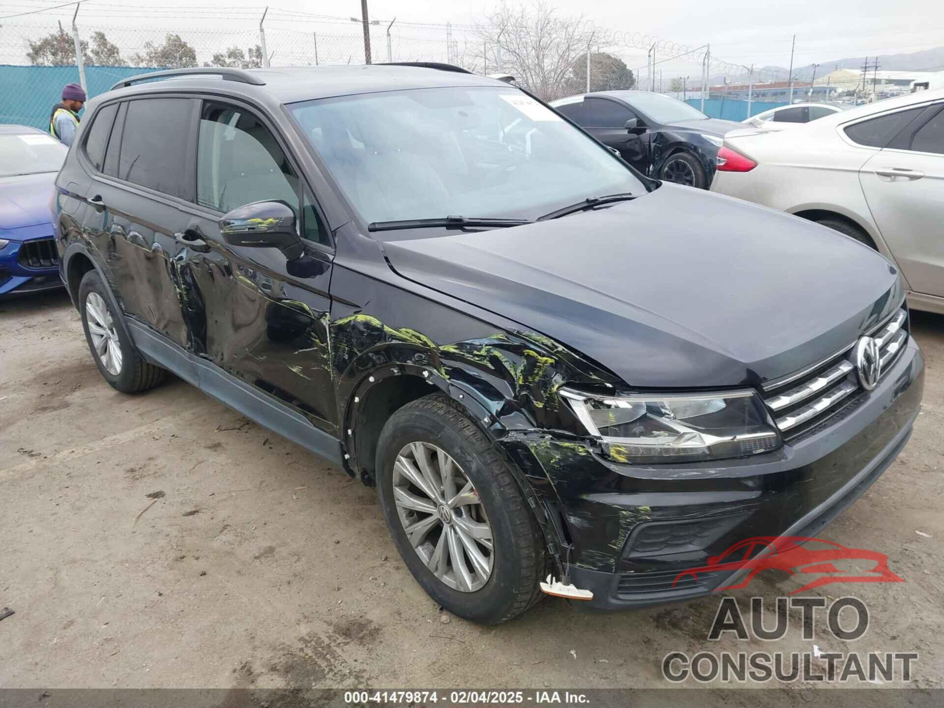 VOLKSWAGEN TIGUAN 2019 - 3VV1B7AX9KM186397