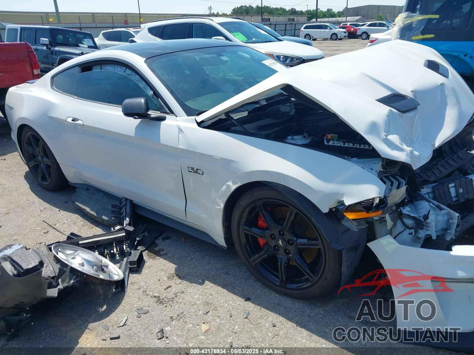 FORD MUSTANG 2020 - 1FA6P8CF5L5182960
