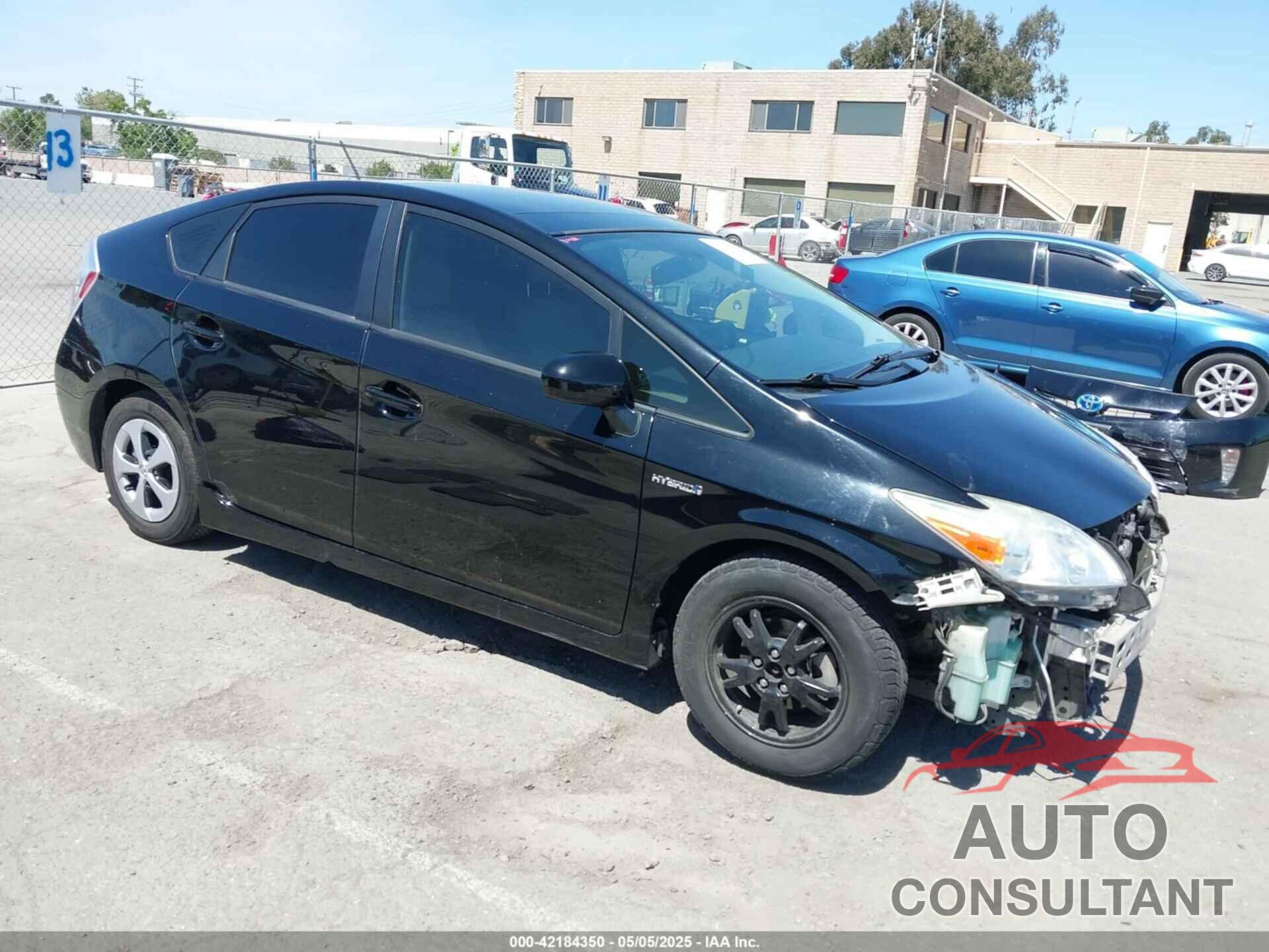 TOYOTA PRIUS 2014 - JTDKN3DUXE1774069
