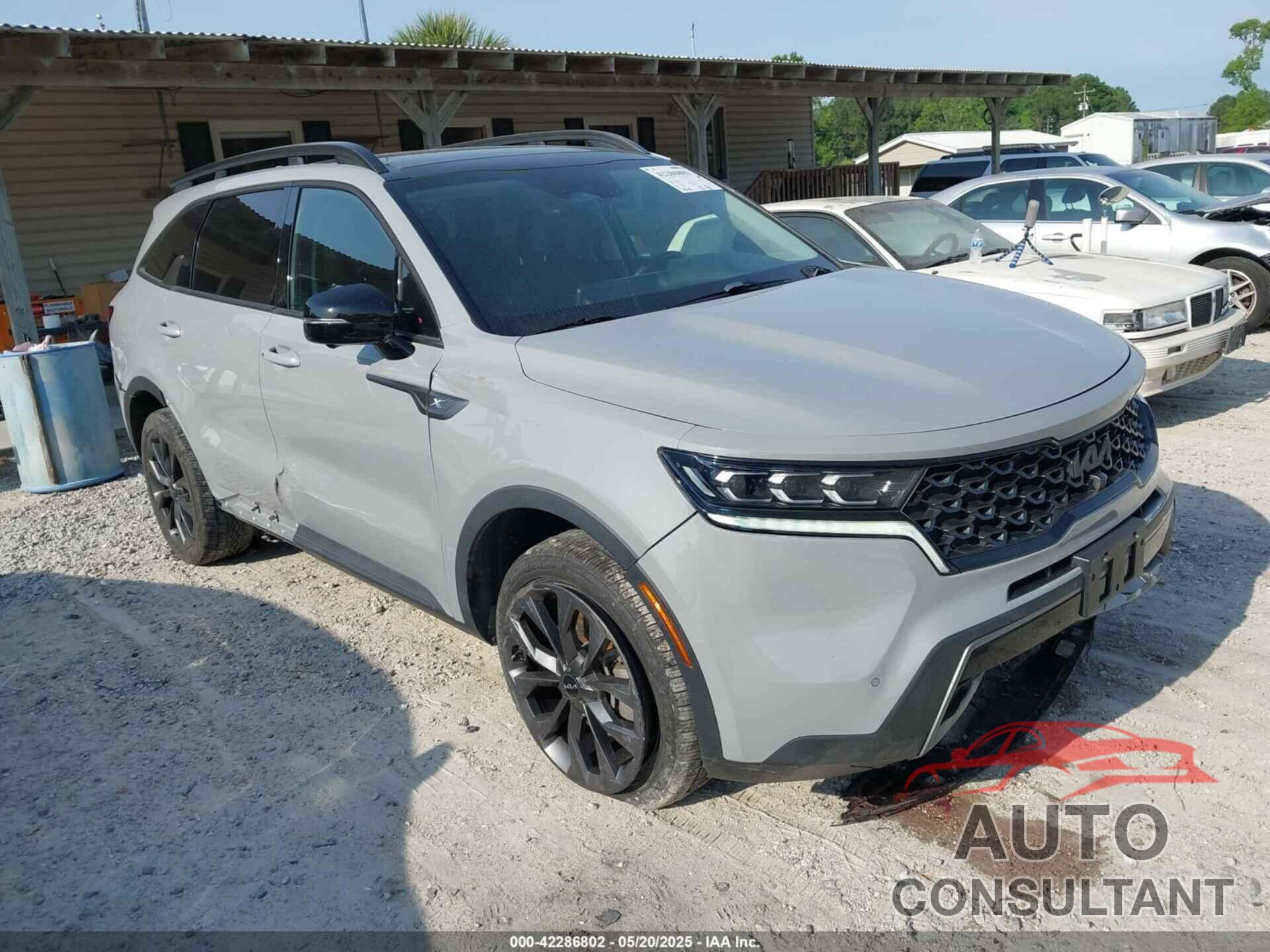 KIA SORENTO 2022 - 5XYRKDLF8NG107713