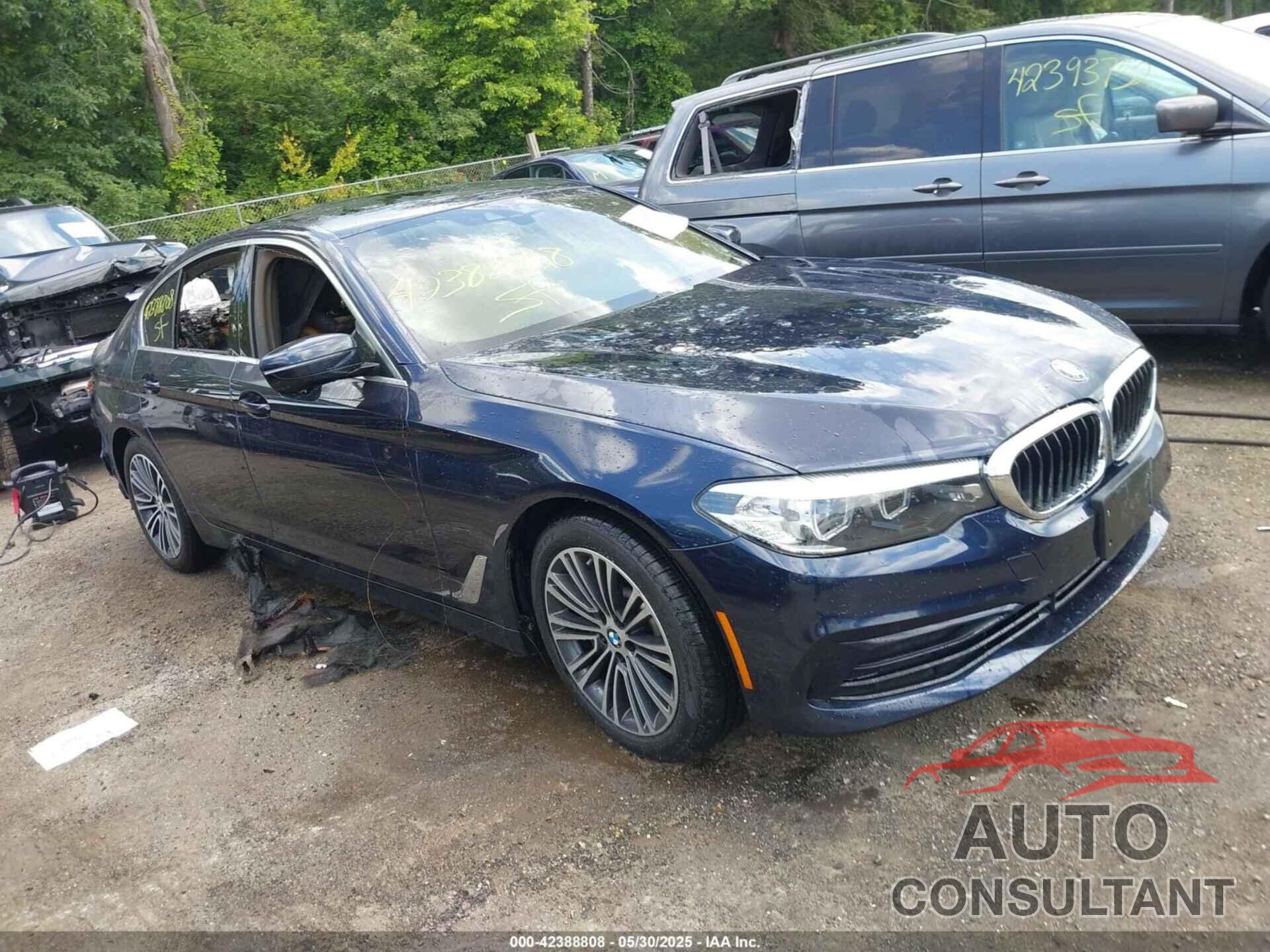 BMW 530I 2019 - WBAJA7C55KWW00477