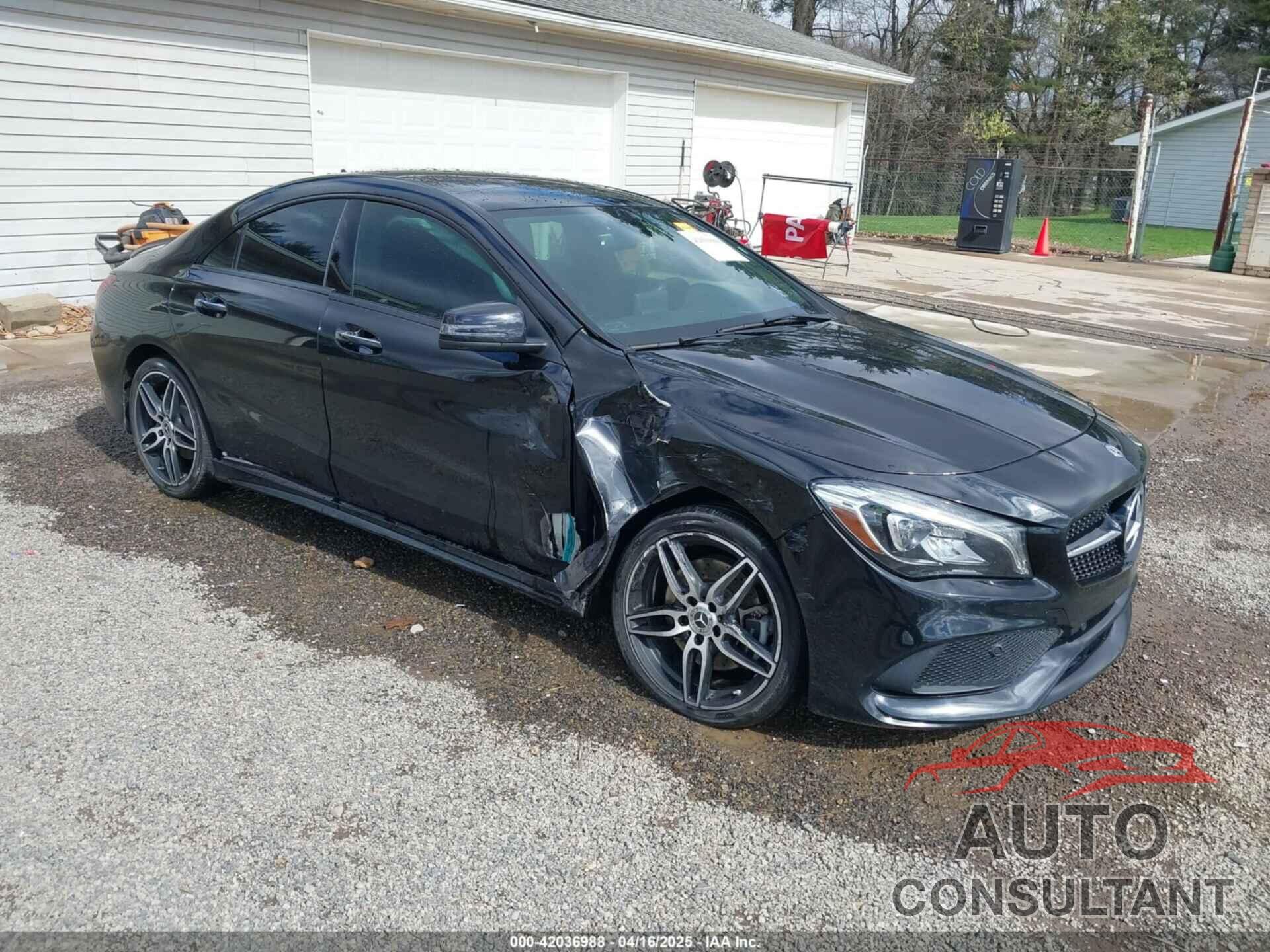 MERCEDES-BENZ CLA 250 2019 - WDDSJ4GB0KN723119