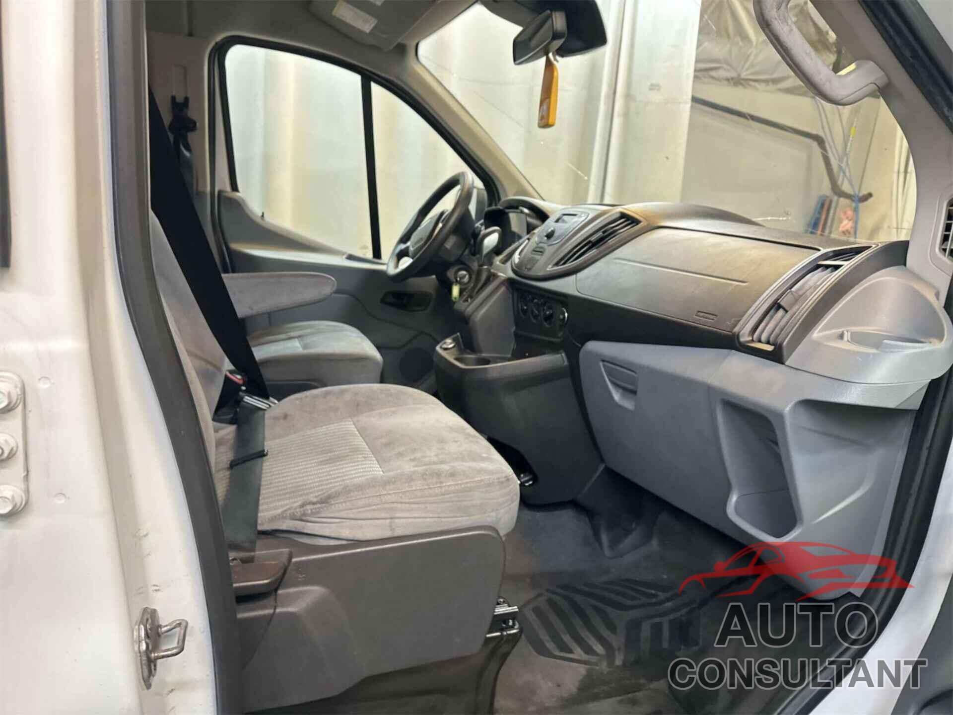 FORD TRANSIT 2017 - 1FBZX2ZM6HKA32234