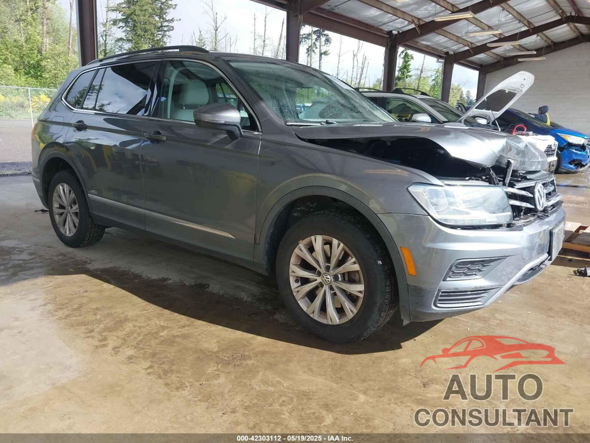 VOLKSWAGEN TIGUAN 2018 - 3VV3B7AX6JM054849