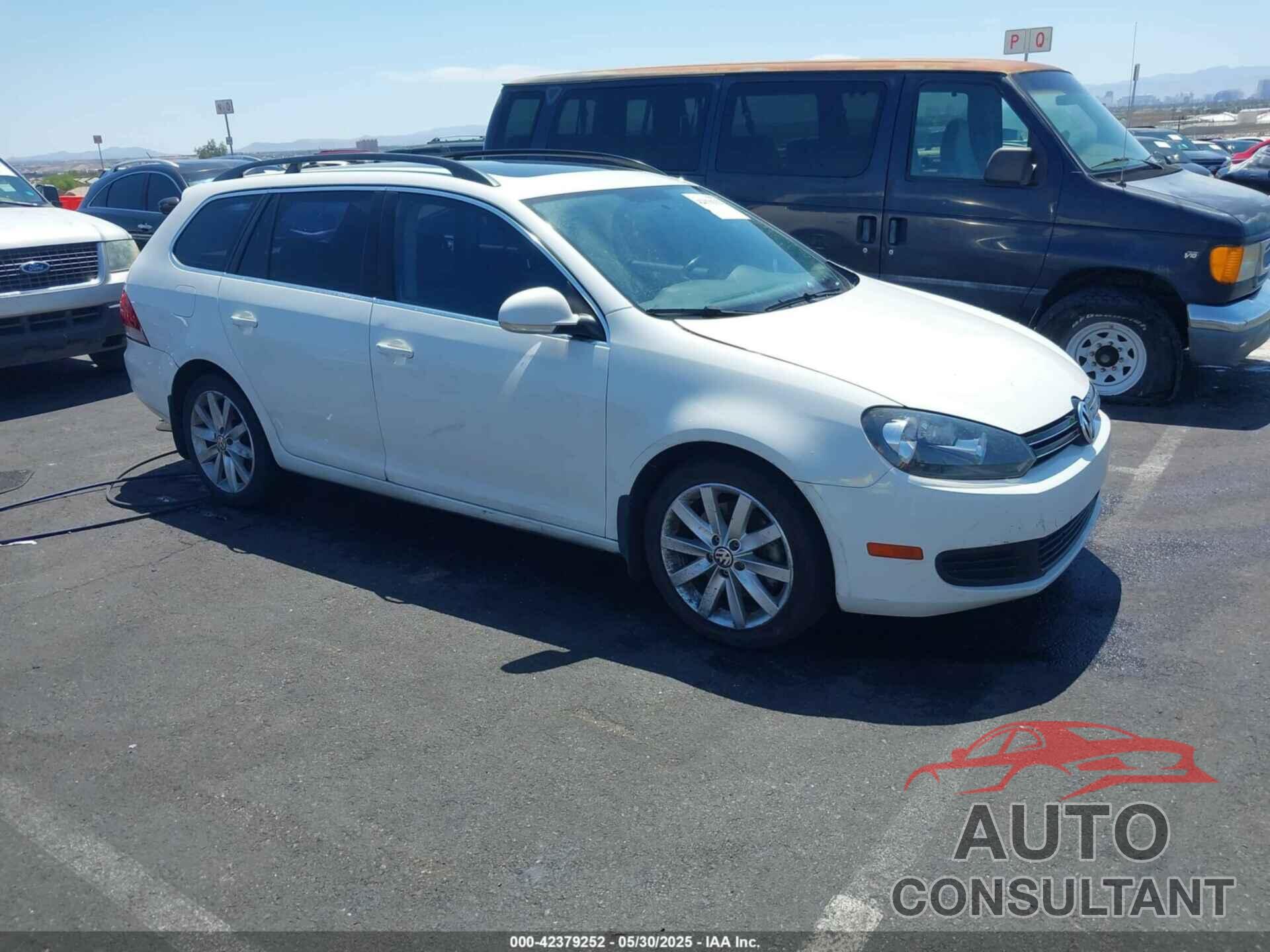 VOLKSWAGEN JETTA 2010 - 3VWTL7AJ4AM669372