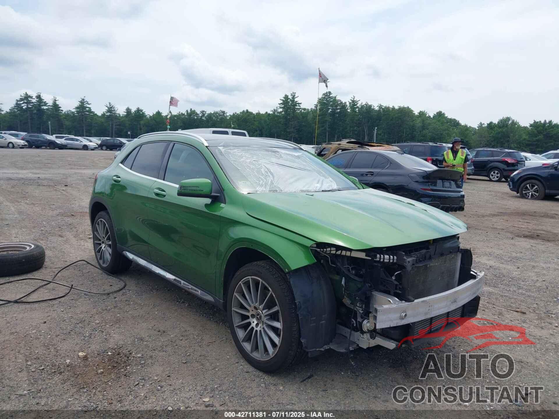 MERCEDES-BENZ GLA 250 2018 - WDCTG4GB4JJ516956