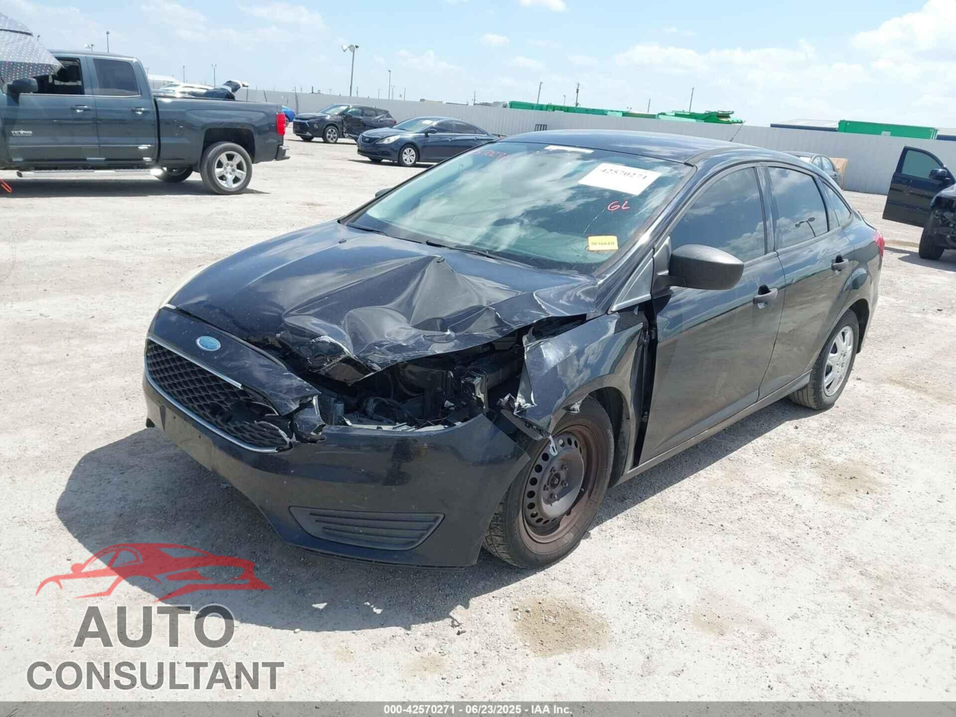 FORD FOCUS 2017 - 1FADP3E2XHL328759