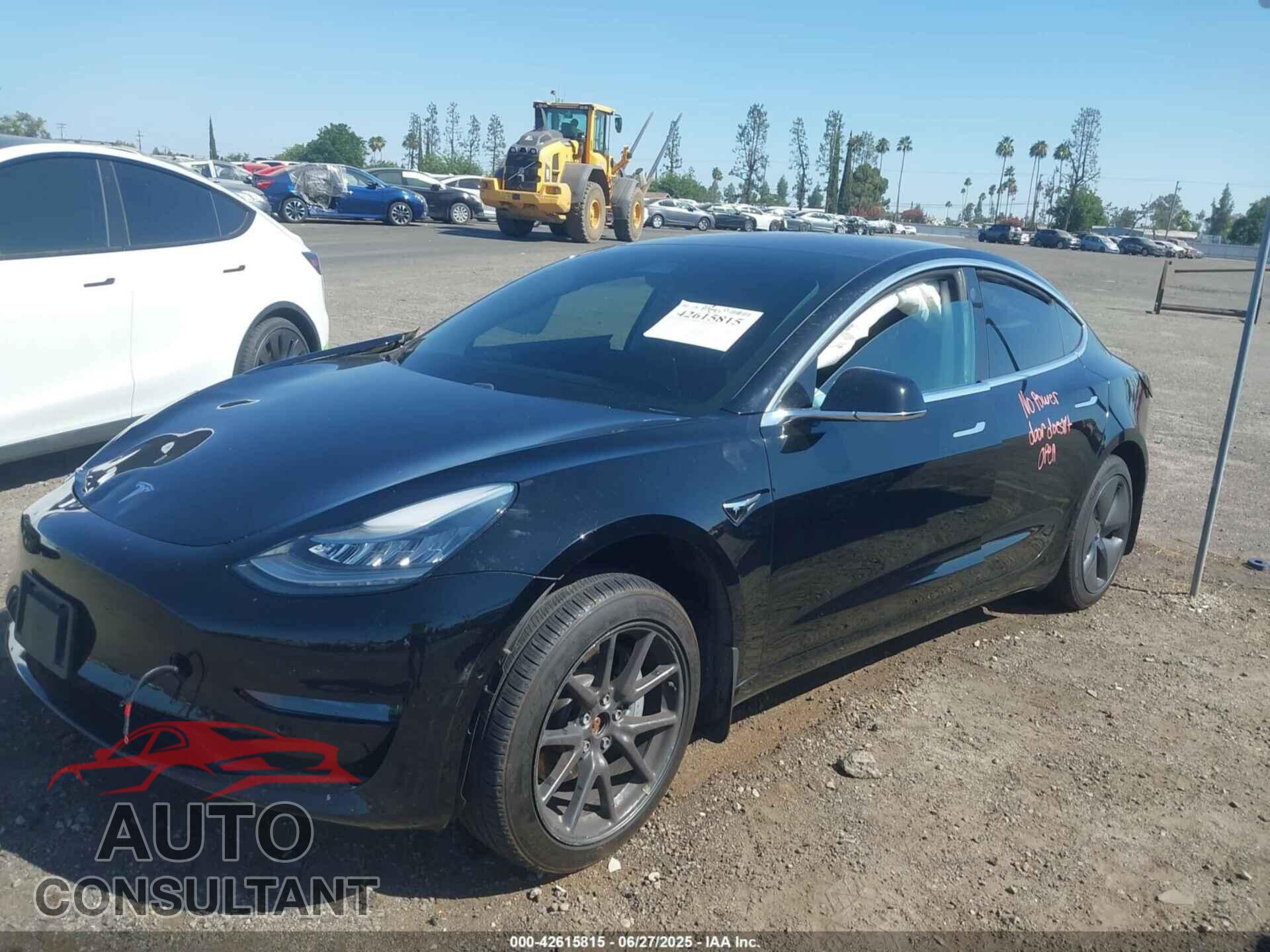 TESLA MODEL 3 2018 - 5YJ3E1EB5JF062995