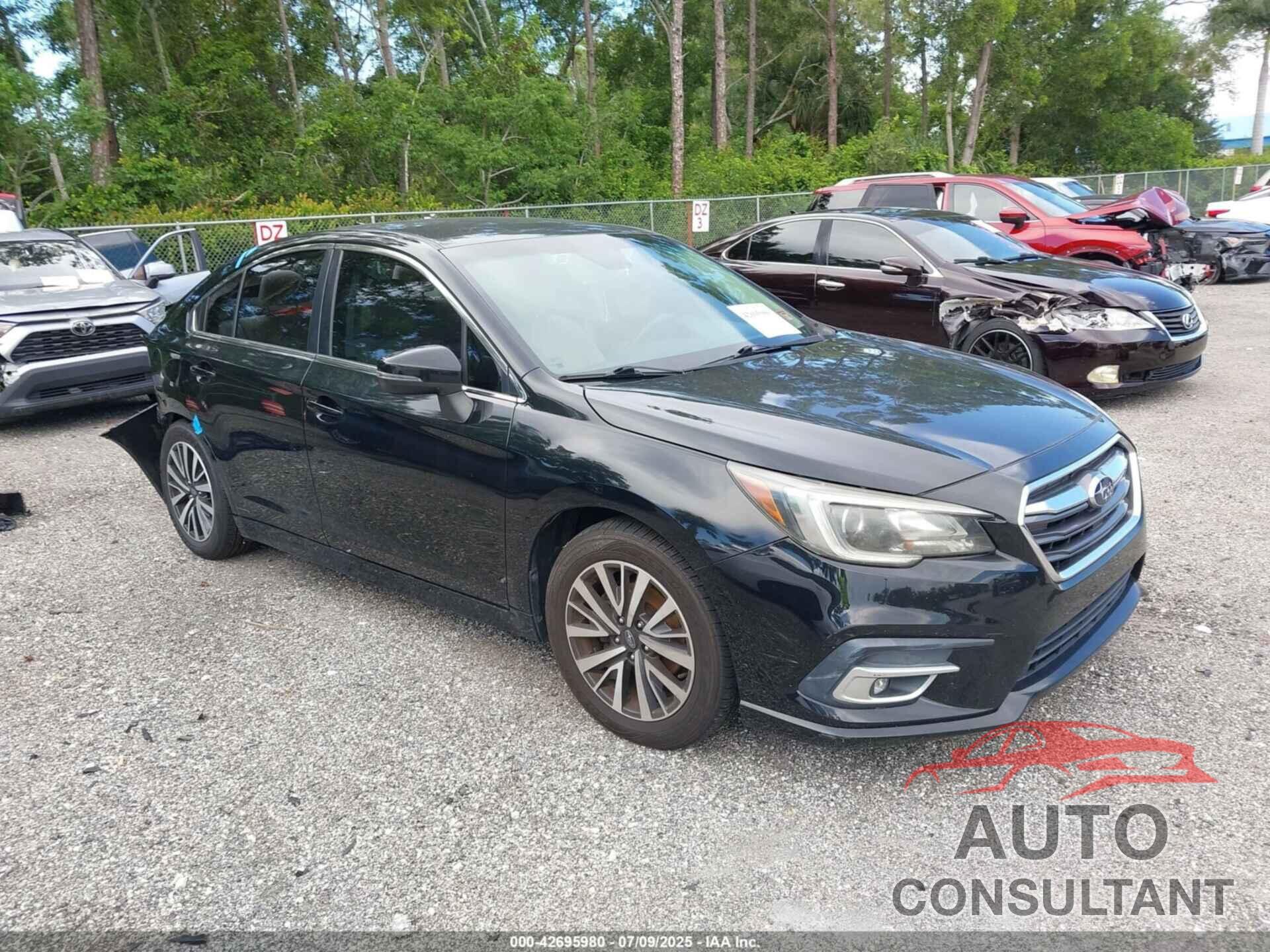 SUBARU LEGACY 2018 - 4S3BNAF66J3042930