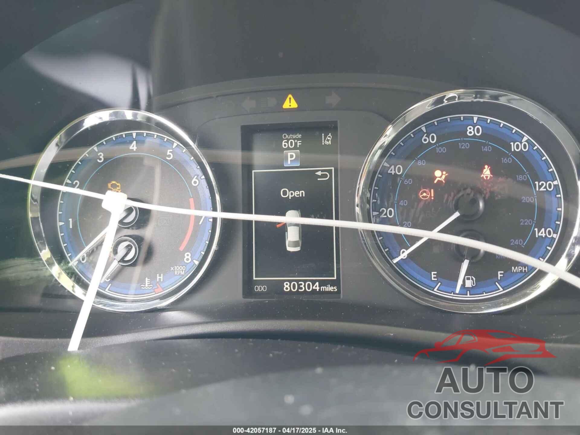 TOYOTA COROLLA 2019 - 5YFBURHE6KP892992