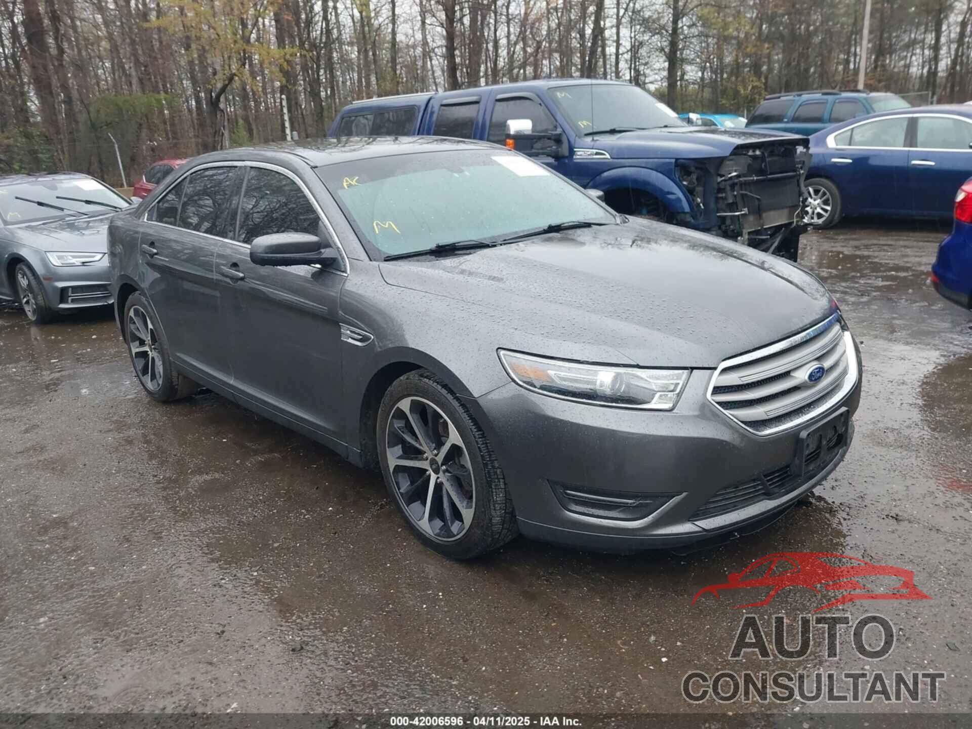 FORD TAURUS 2015 - 1FAHP2E86FG195875