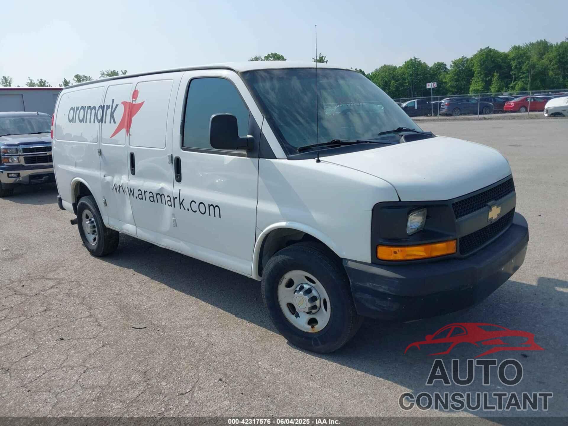 CHEVROLET EXPRESS 2500 2011 - 1GCWGFCA5B1169828