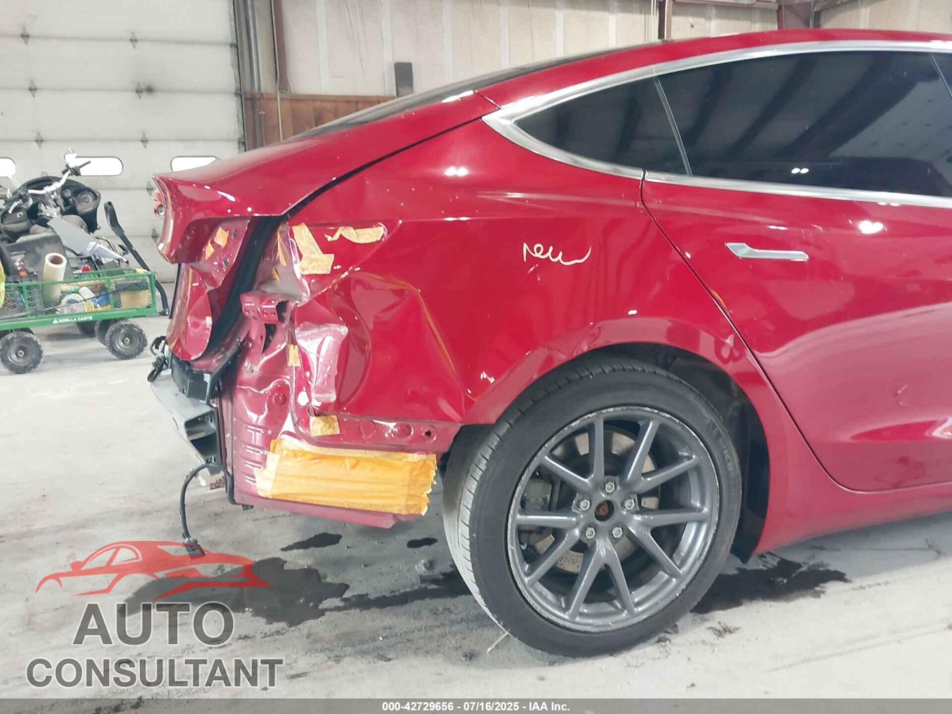 TESLA MODEL 3 2019 - 5YJ3E1EA8KF298923