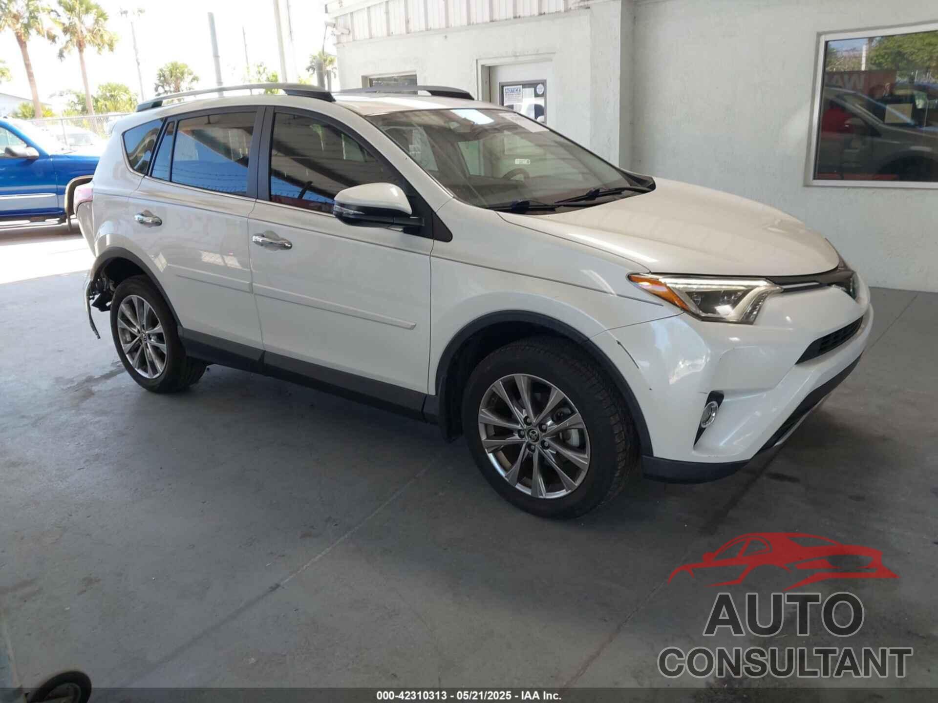 TOYOTA RAV4 2018 - JTMYFREV0JD117081