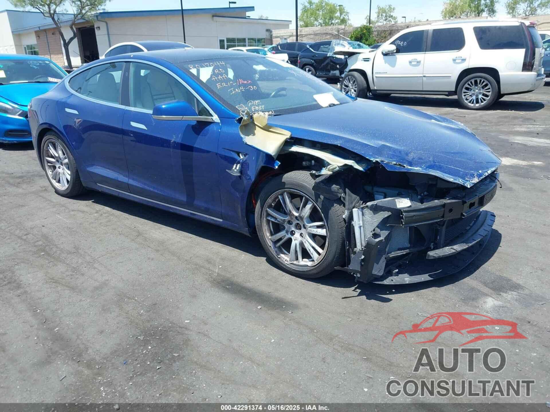 TESLA MODEL S 2020 - 5YJSA1E25LF396292