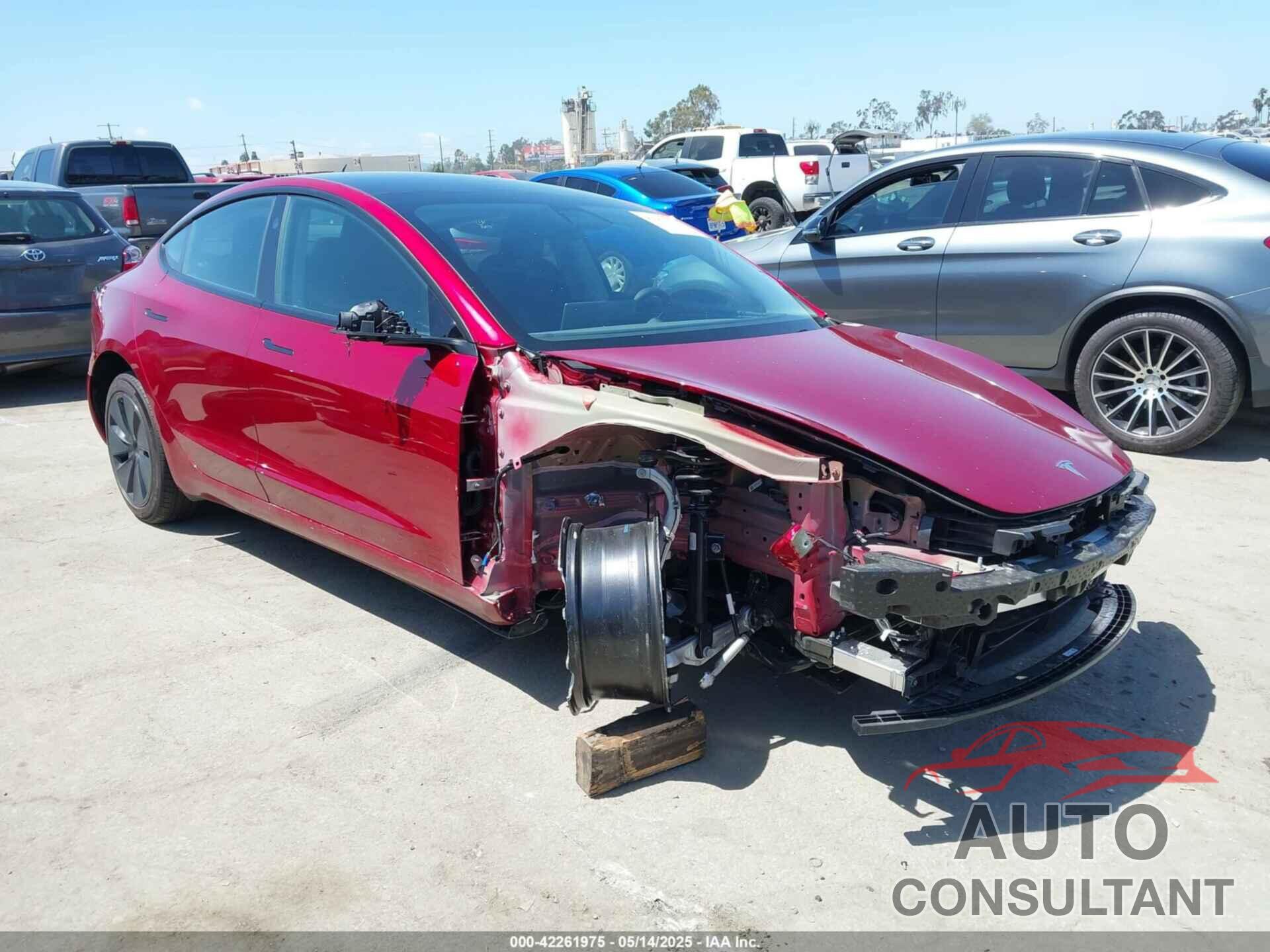 TESLA MODEL 3 2025 - 5YJ3E1EA9SF914421