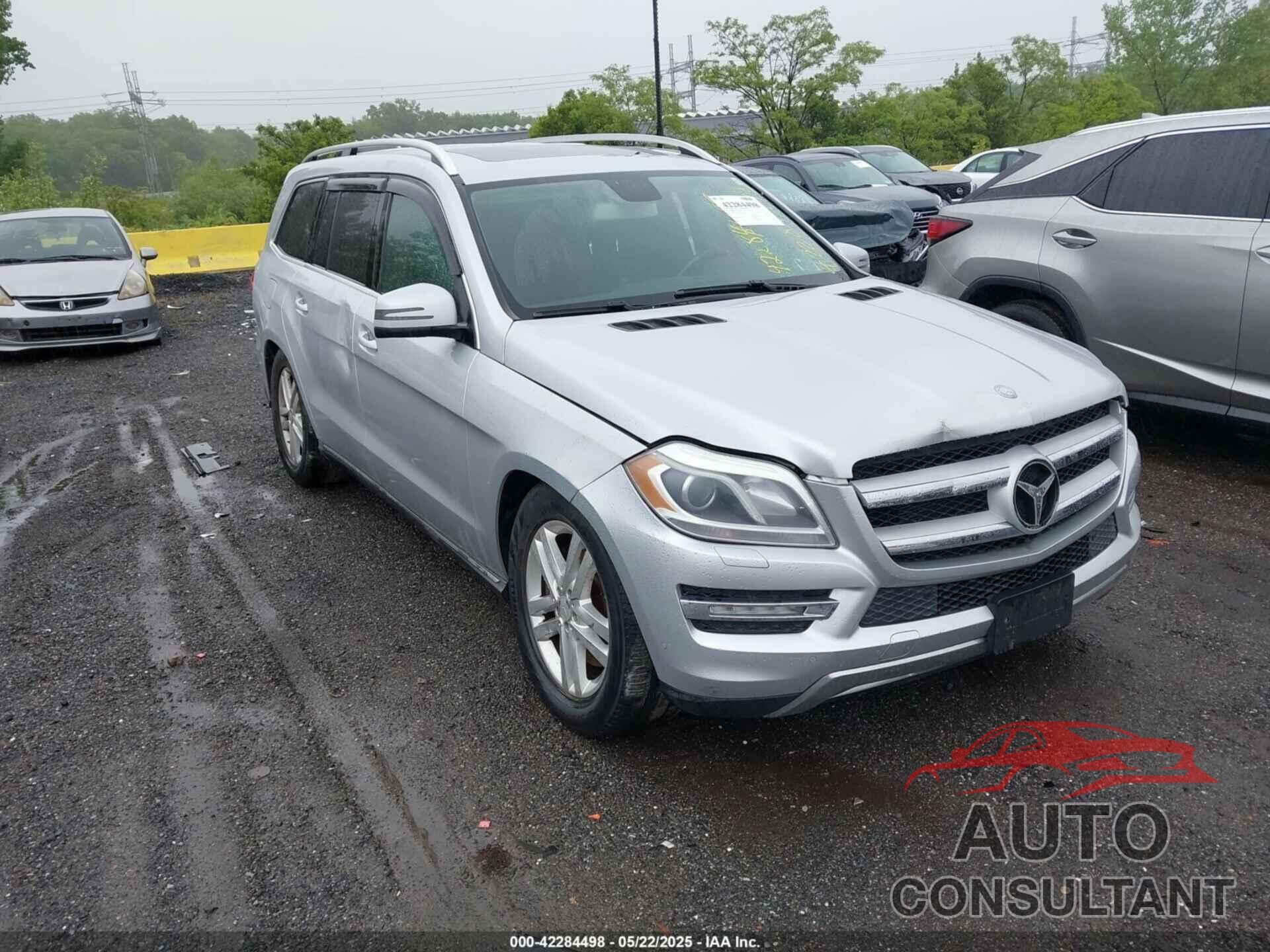 MERCEDES-BENZ GL 450 2013 - 4JGDF7CEXDA245576