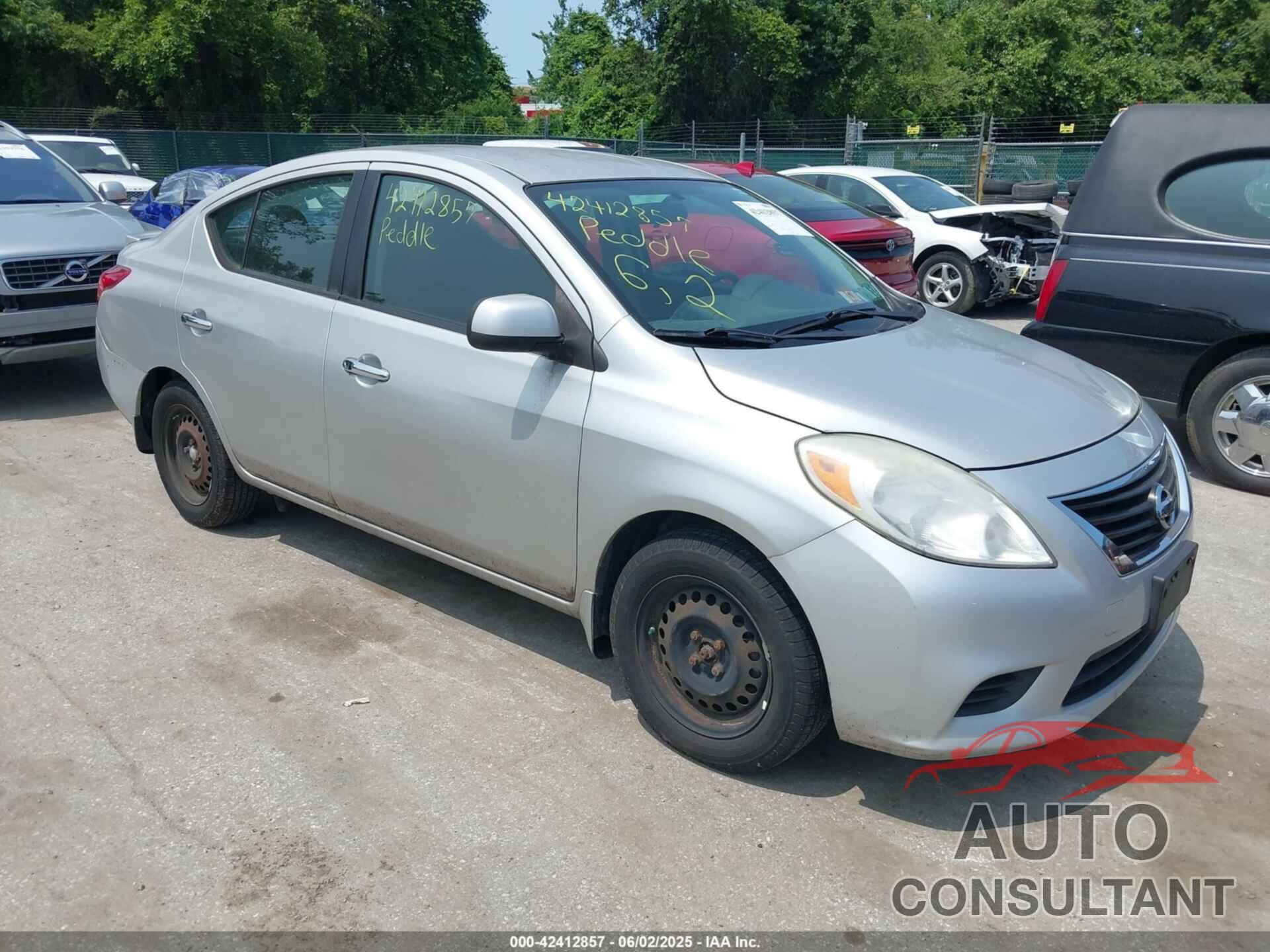 NISSAN VERSA 2013 - 3N1CN7AP7DL876482