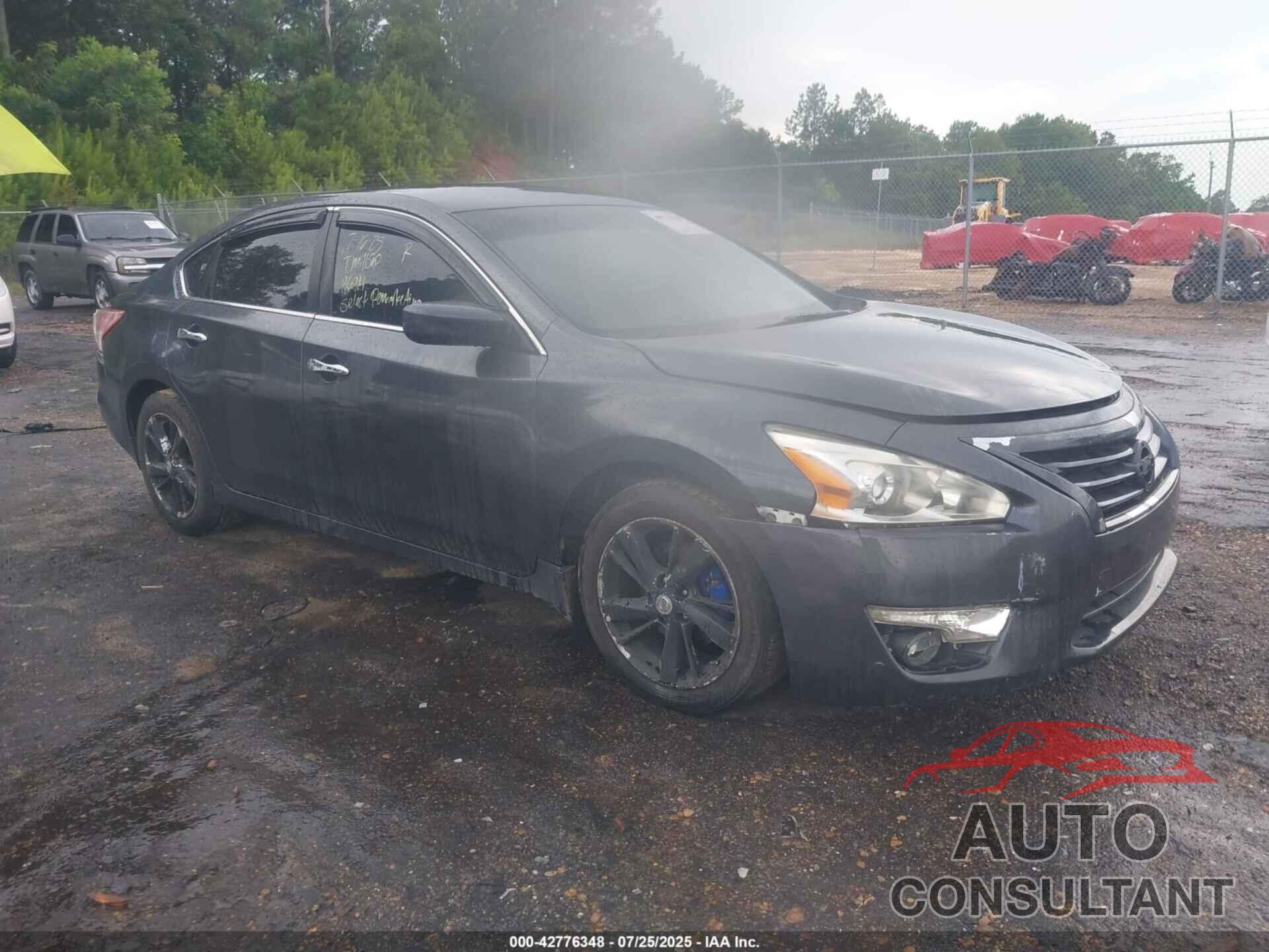 NISSAN ALTIMA 2013 - 1N4AL3AP0DC196914