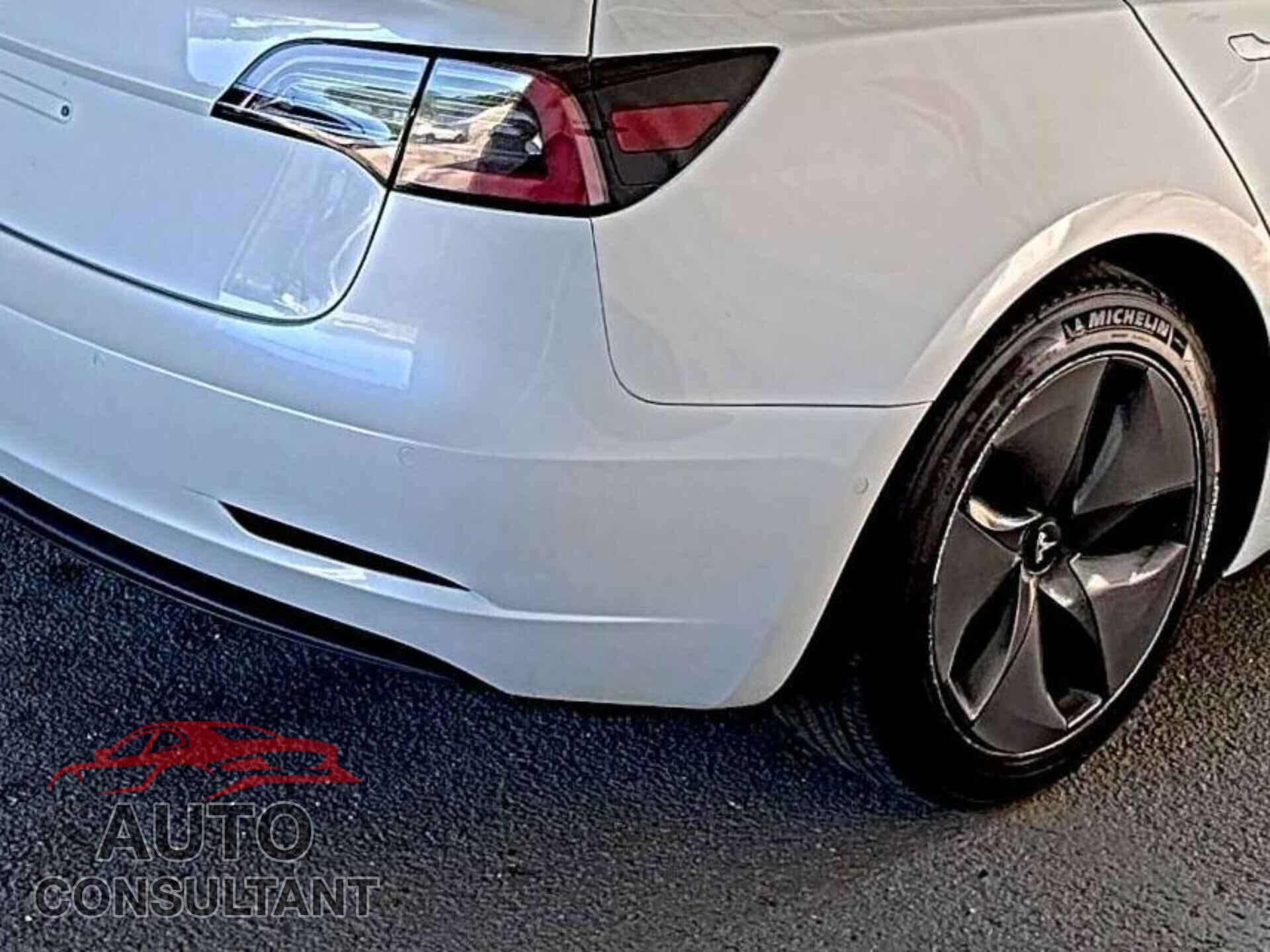 TESLA MODEL 3 2020 - 5YJ3E1EB0LF795099
