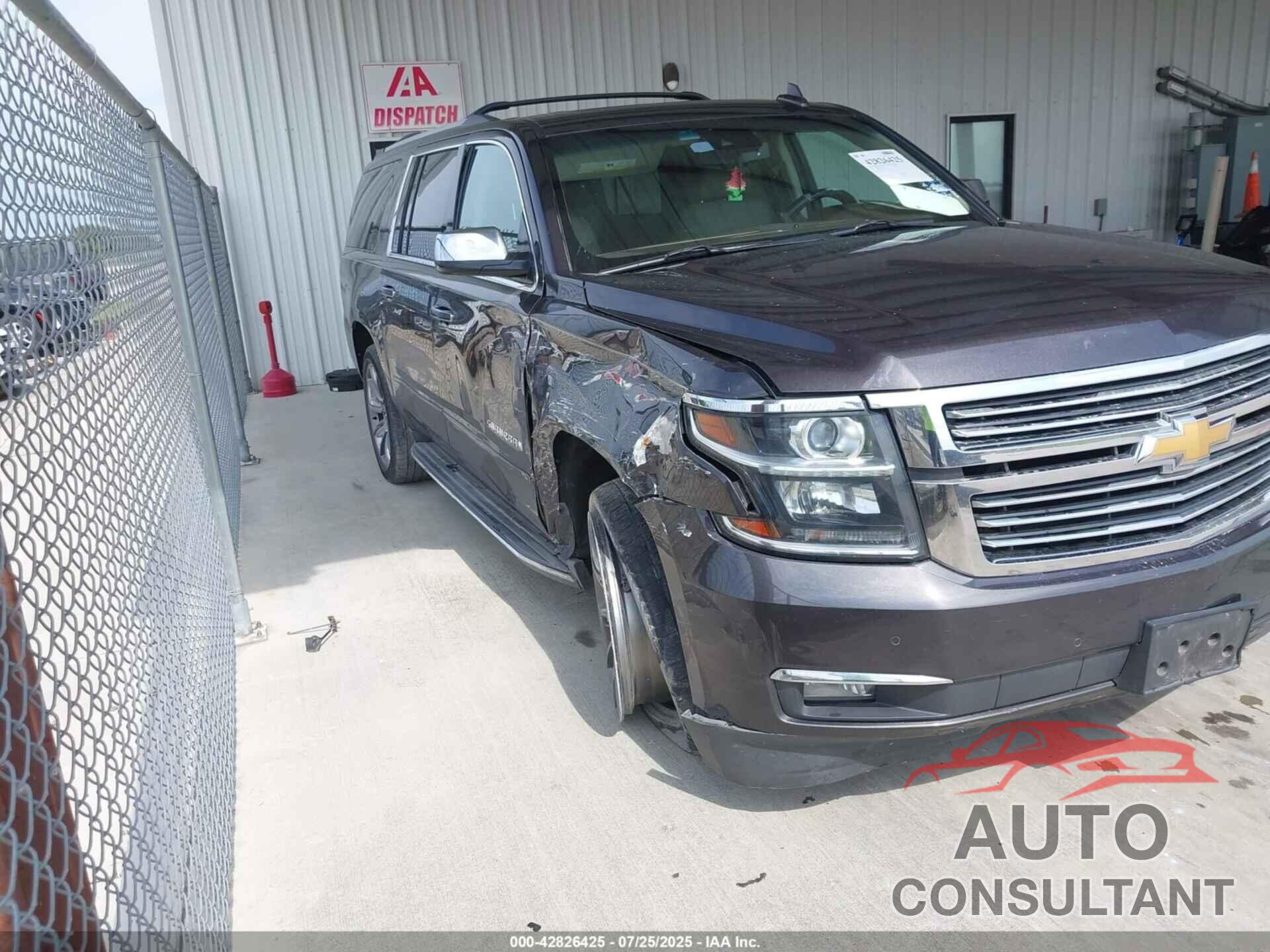 CHEVROLET SUBURBAN 1500 2015 - 1GNSCKKCXFR627304