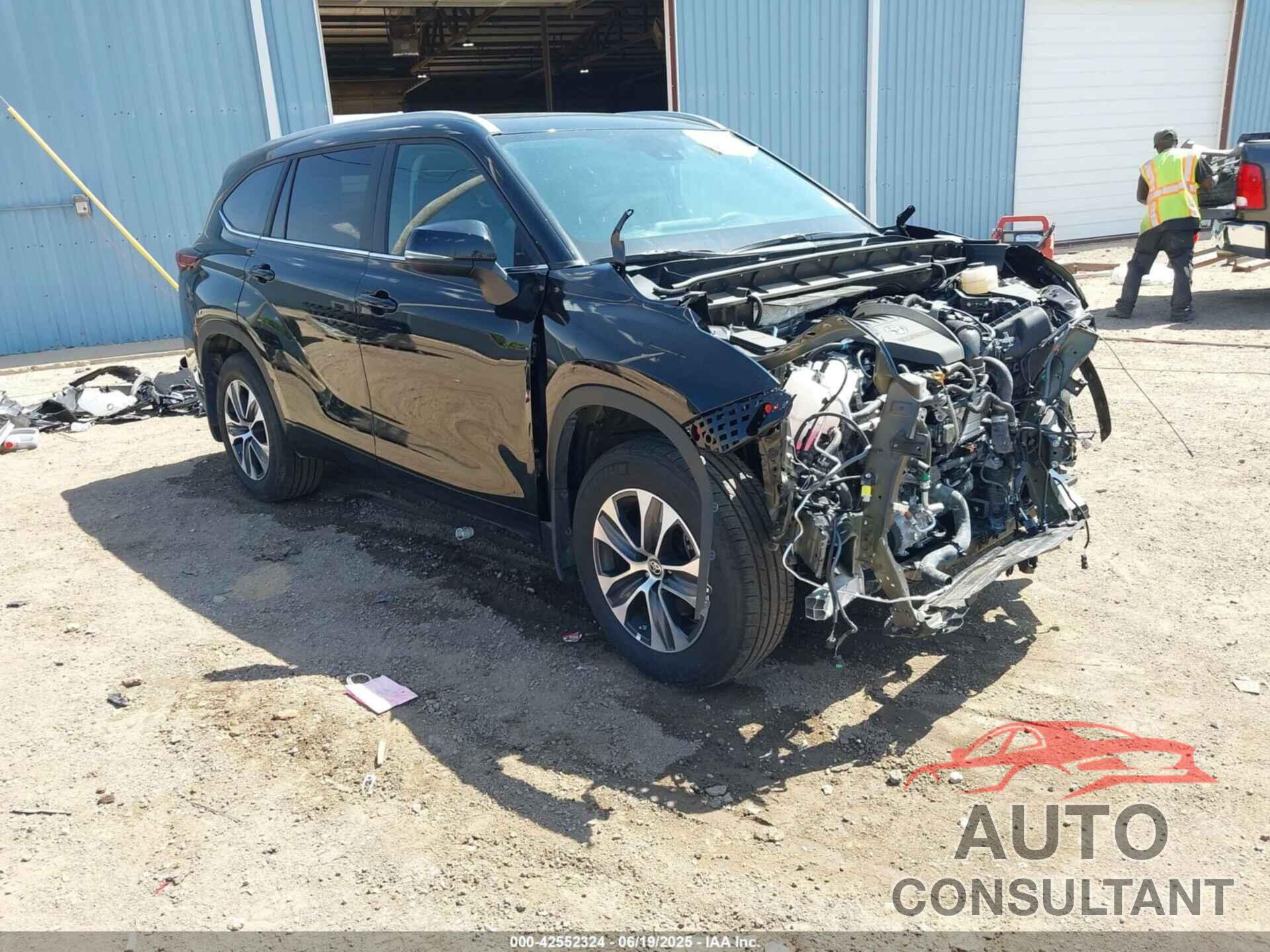 TOYOTA HIGHLANDER 2024 - 5TDKDRBH7RS540914
