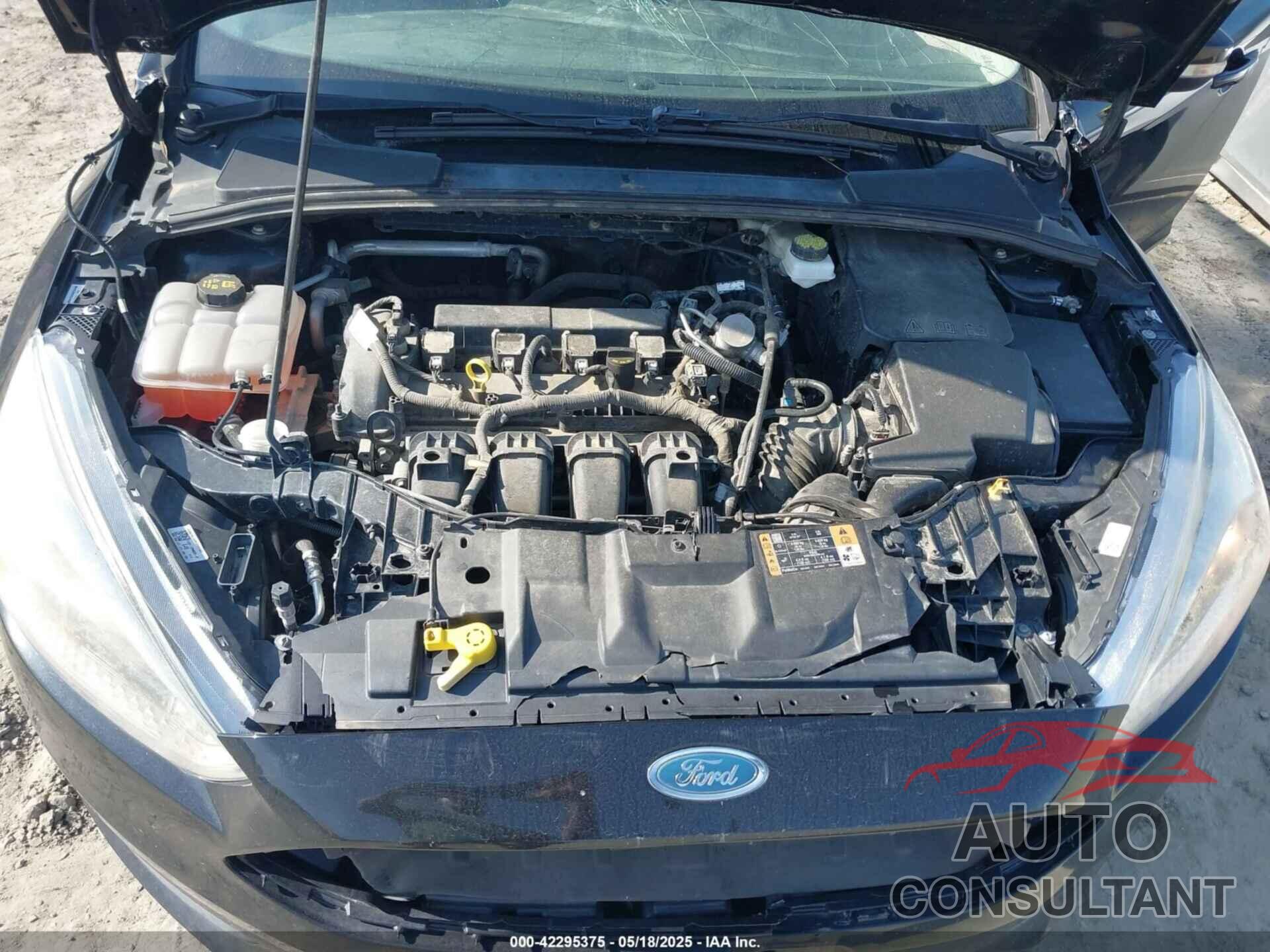 FORD FOCUS 2017 - 1FADP3F24HL332725