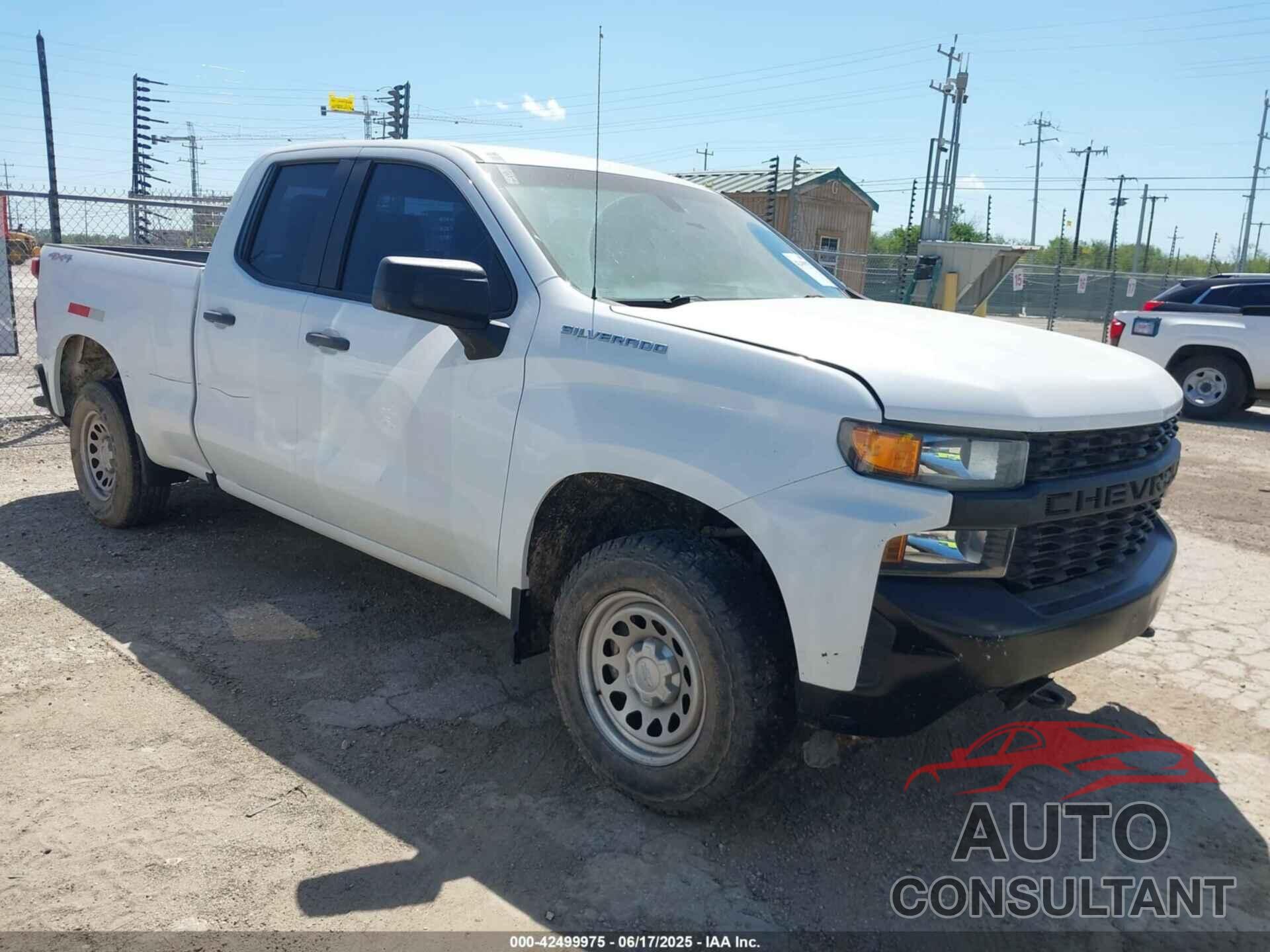 CHEVROLET SILVERADO 1500 2020 - 1GCRYAEFXLZ179618
