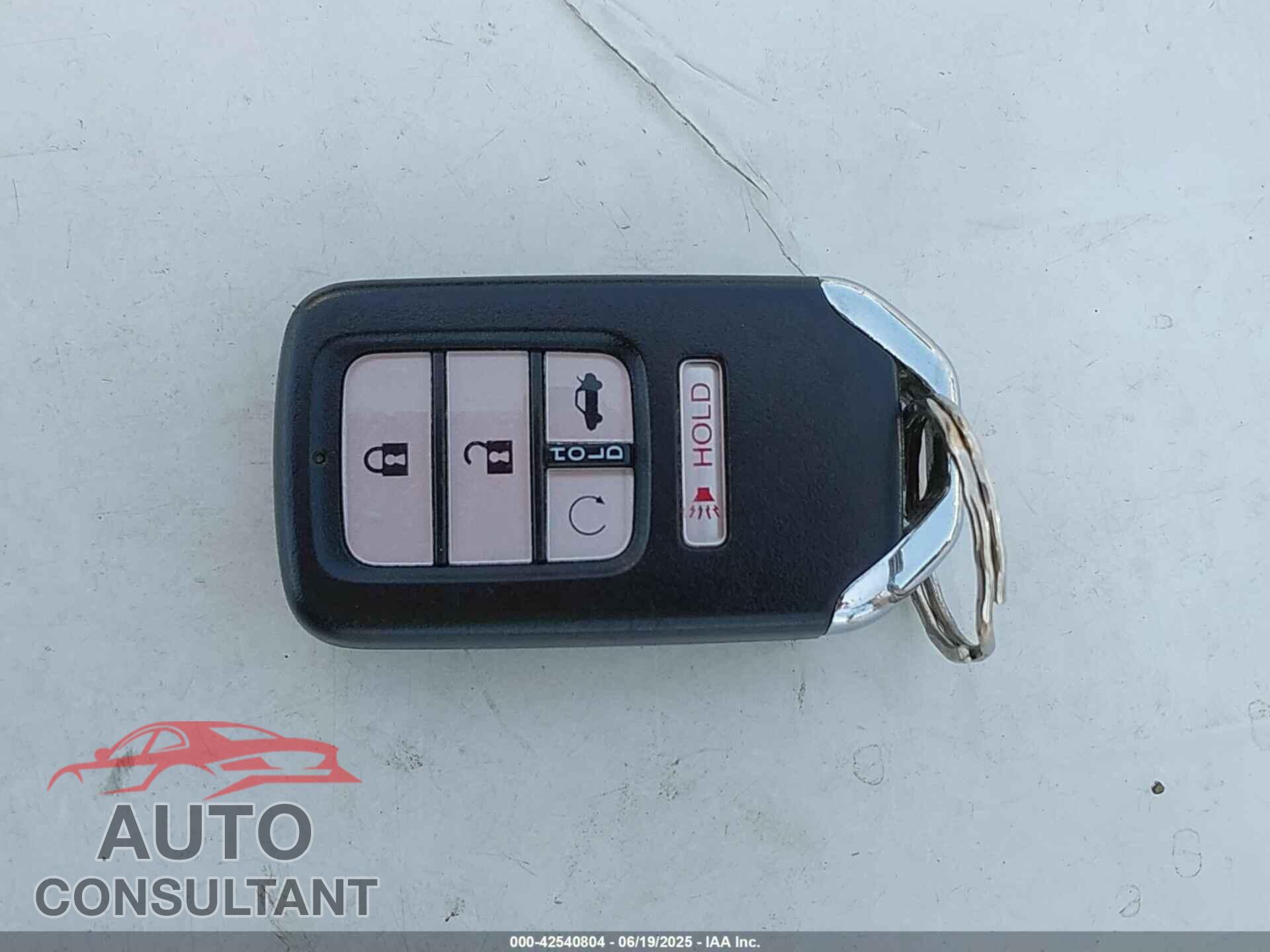 HONDA CIVIC 2018 - 2HGFC2F76JH605561