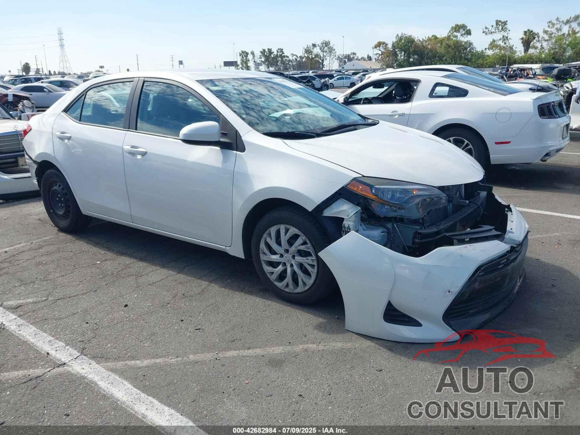 TOYOTA COROLLA 2019 - 5YFBURHE0KP898688