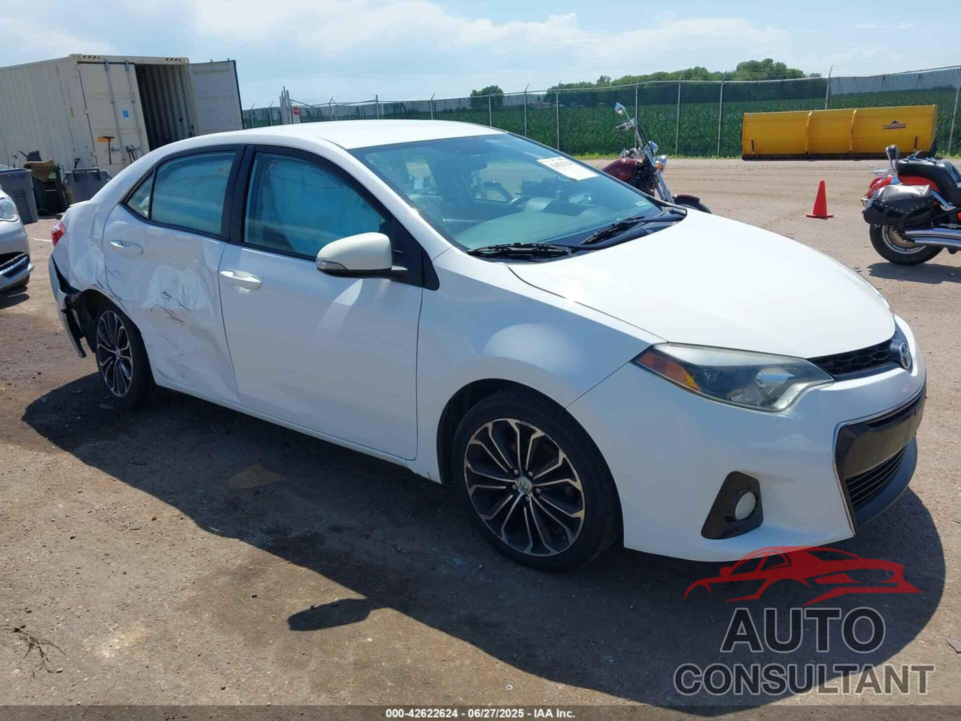 TOYOTA COROLLA 2015 - 2T1BURHEXFC360618