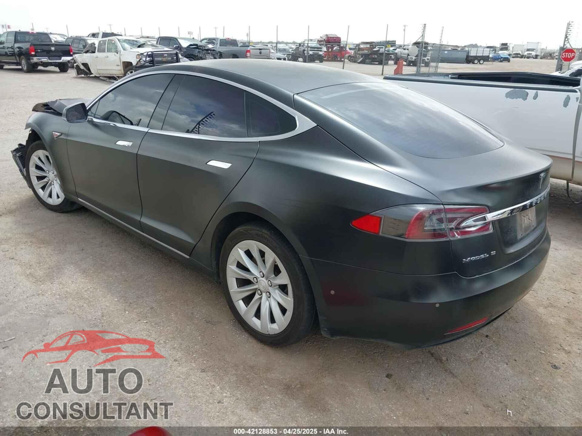 TESLA MODEL S 2016 - 5YJSA1E26GF155606