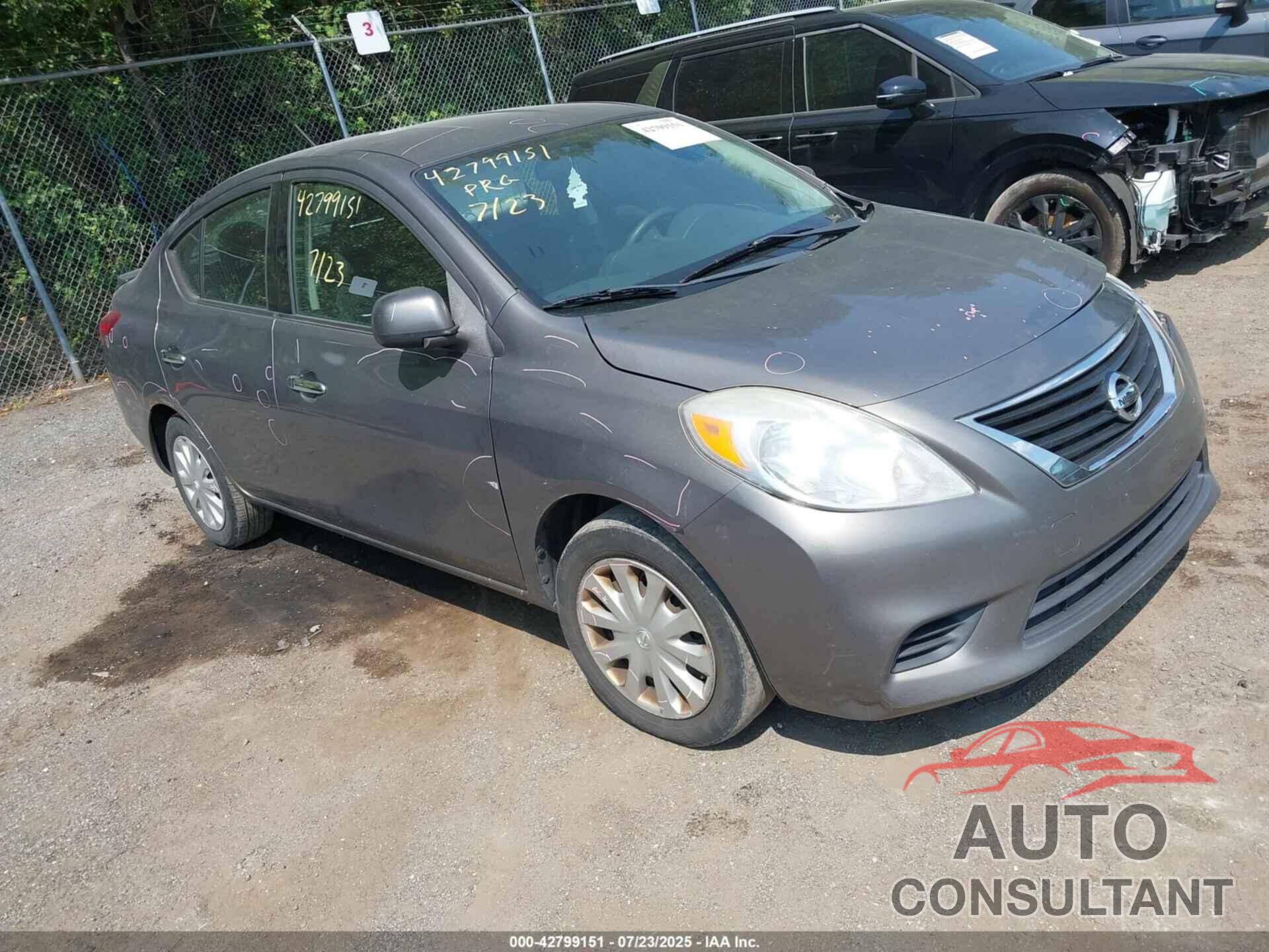 NISSAN VERSA 2014 - 3N1CN7APXEL810283