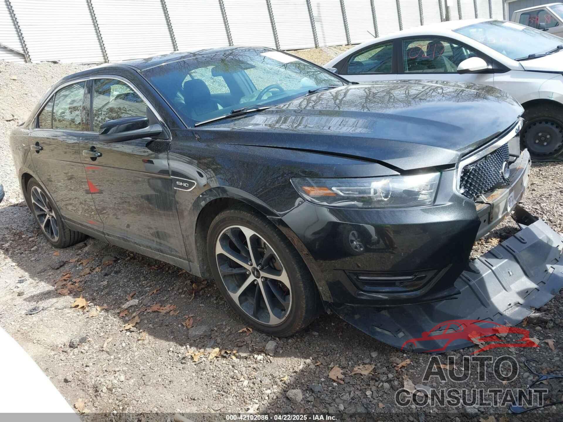 FORD TAURUS 2014 - 1FAHP2KT8EG131067